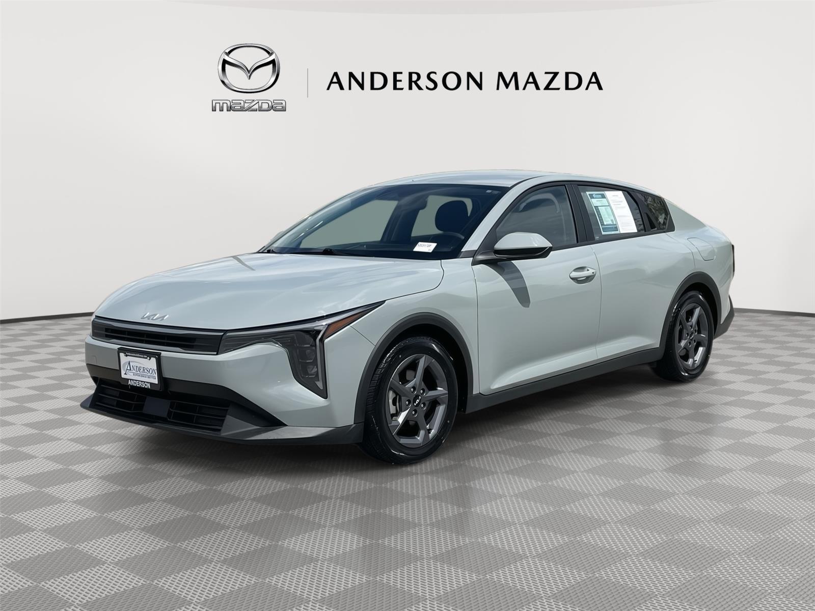 Morning Haze 2025 Kia K4 Sedan Front-Wheel Drive Continuously Variable Transmission