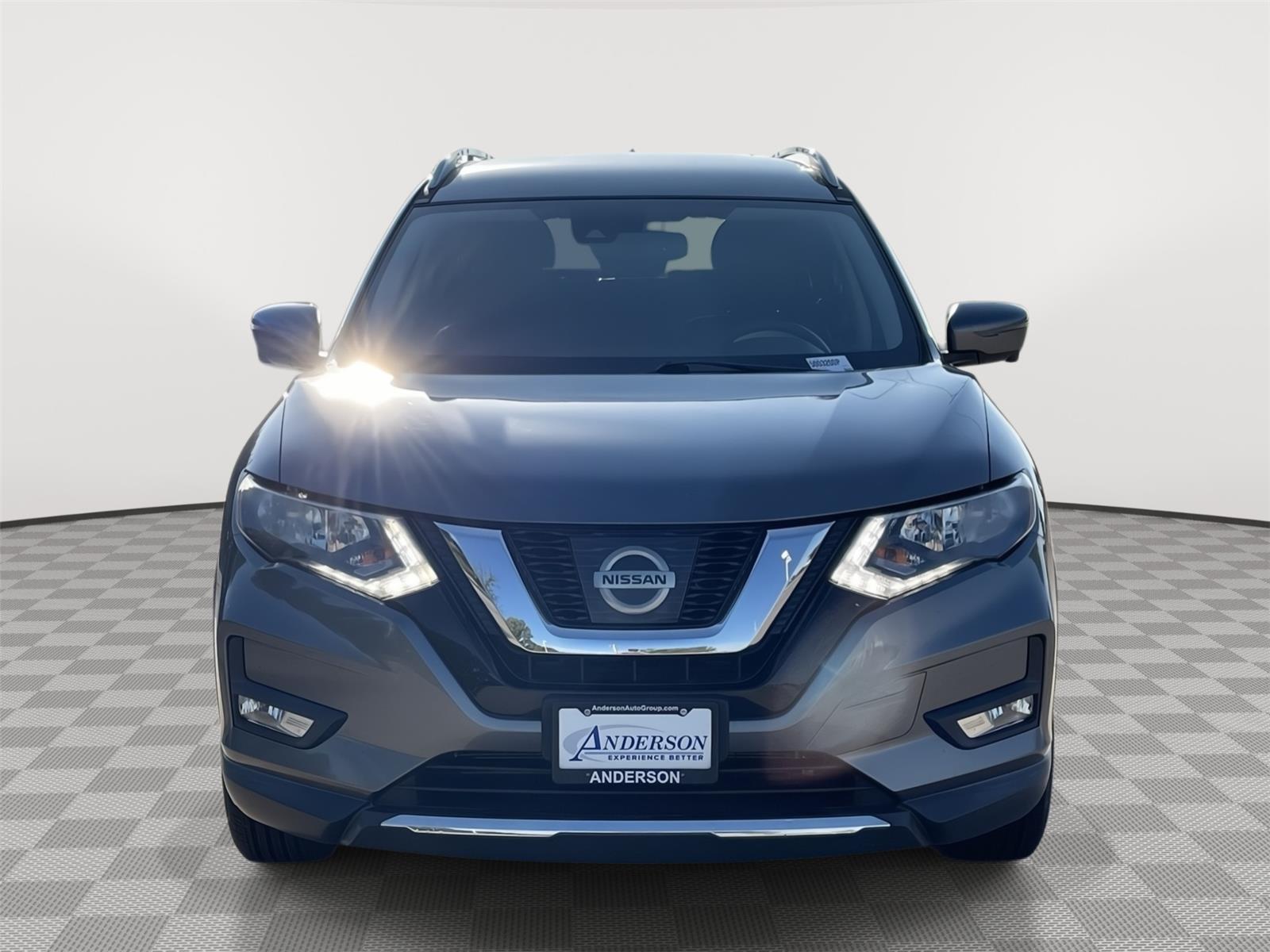 Vehicle photo 4