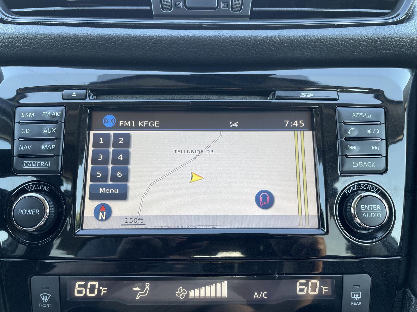 Vehicle photo 25