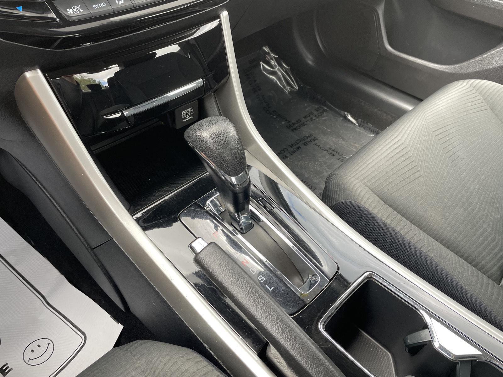 Pre-Owned 2016 Honda Accord Sedan for sale in Lincoln NE