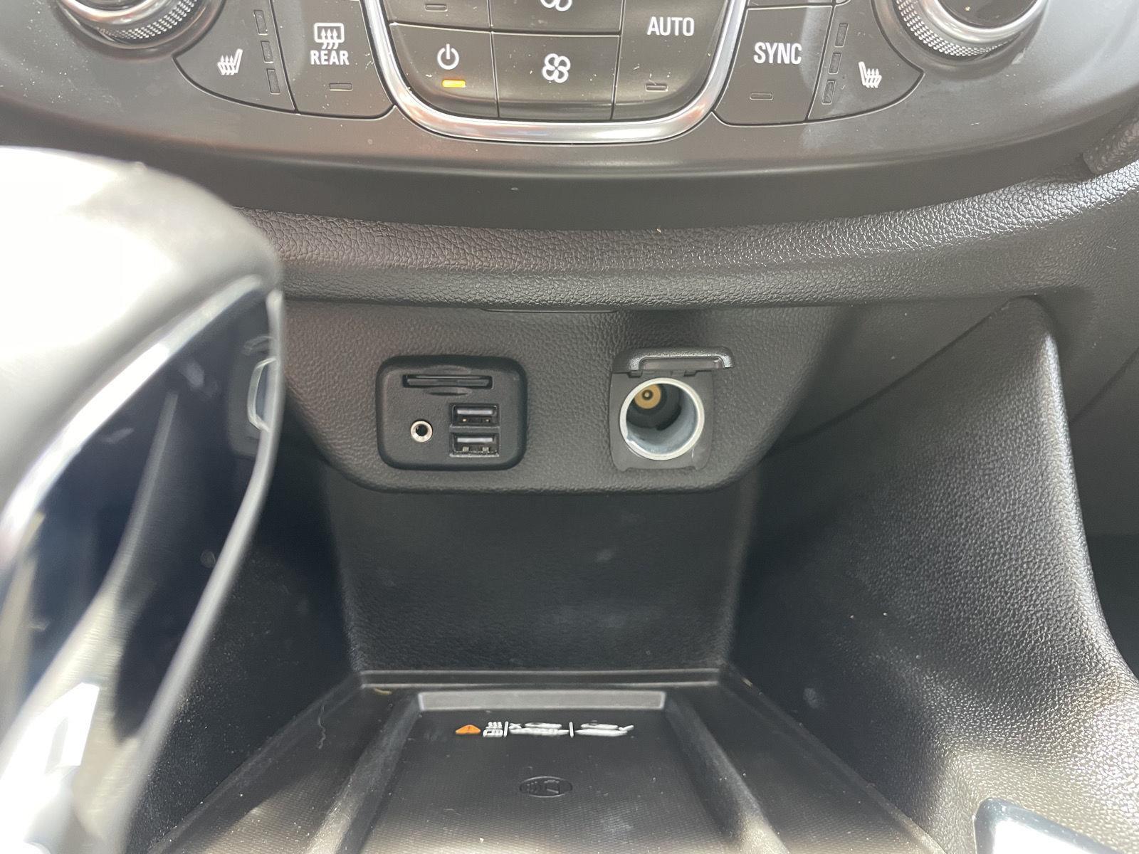 Vehicle photo 36