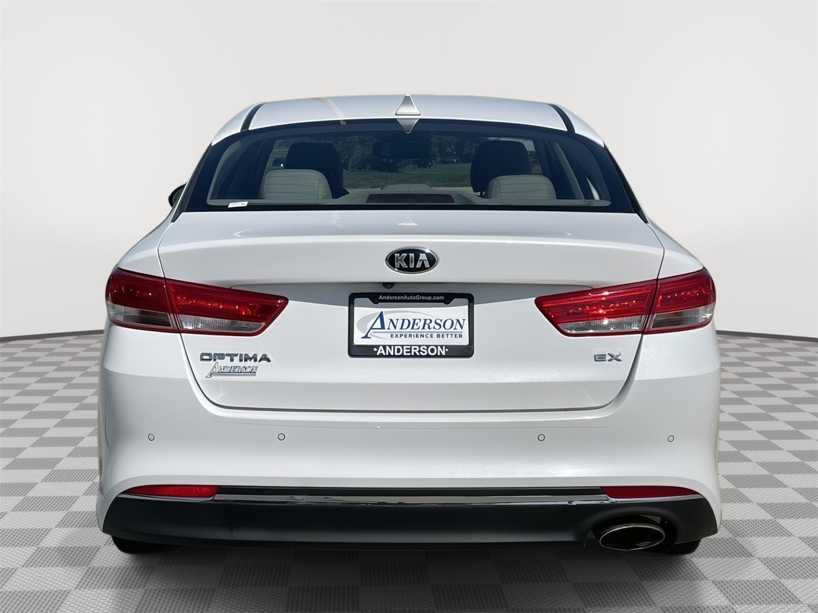 Pre-Owned 2018 Kia Optima for sale in Lincoln NE