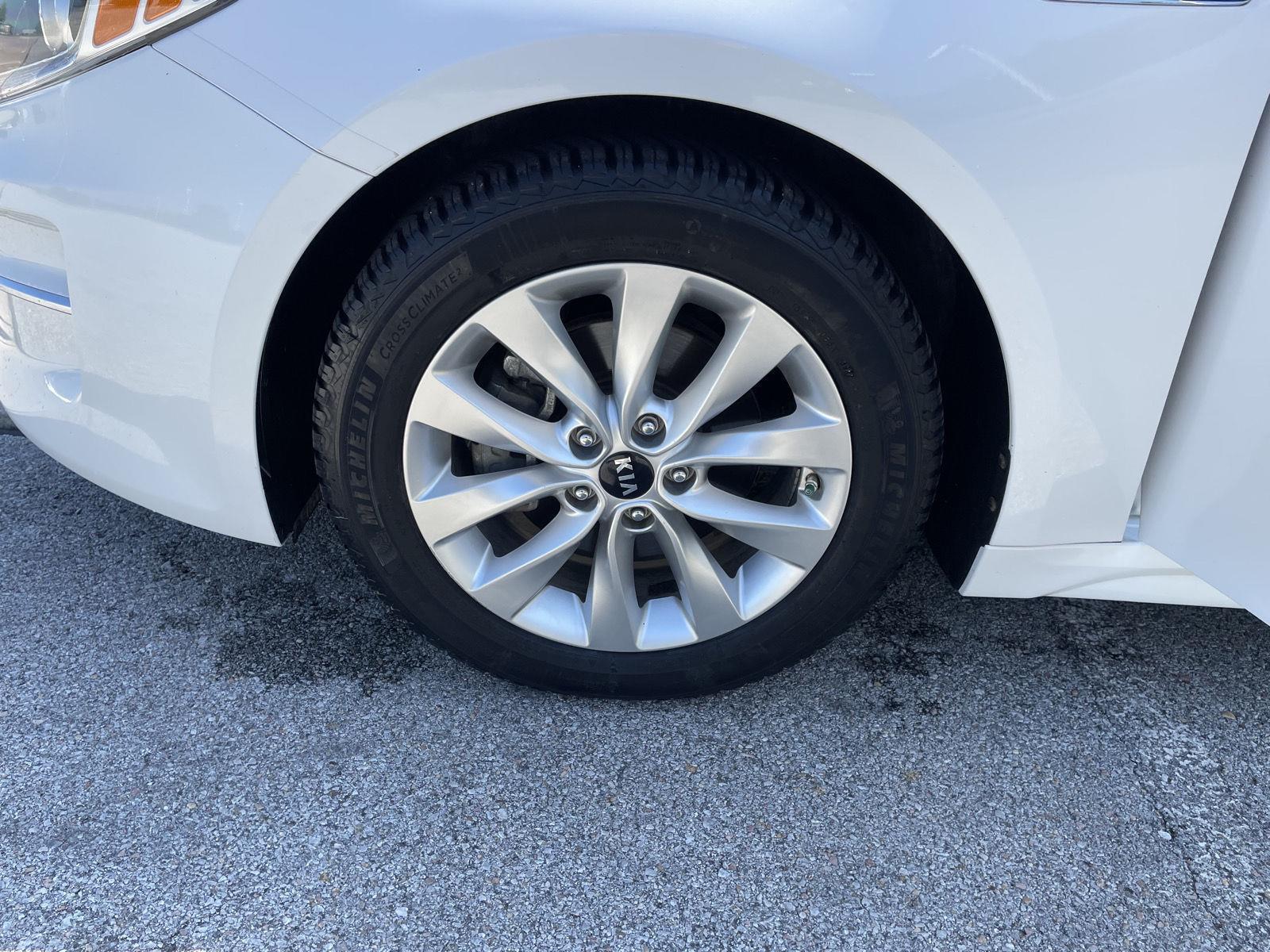 Pre-Owned 2018 Kia Optima for sale in Lincoln NE