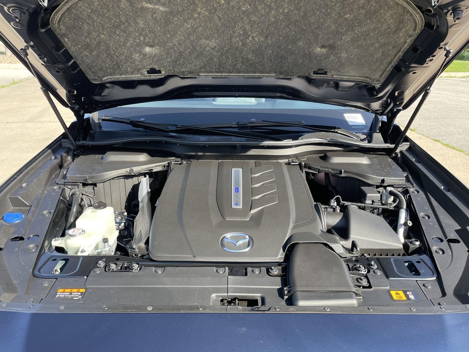 Vehicle photo 34