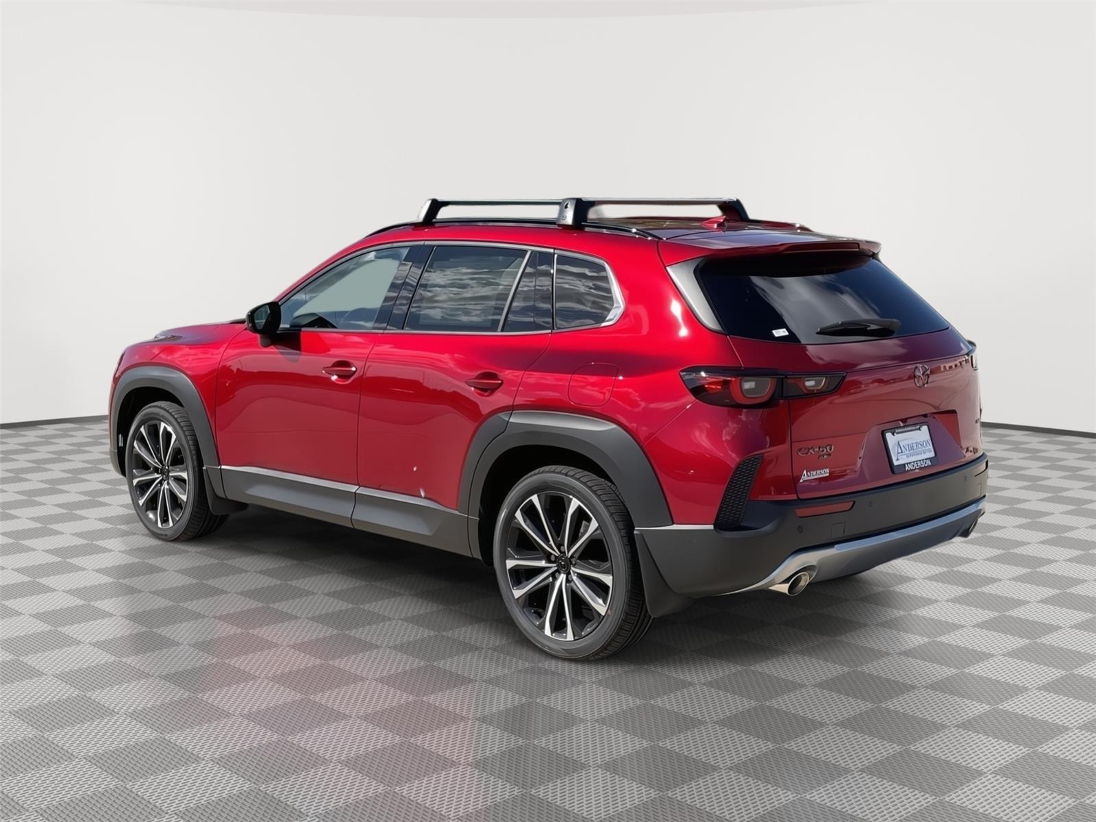 Vehicle photo 9