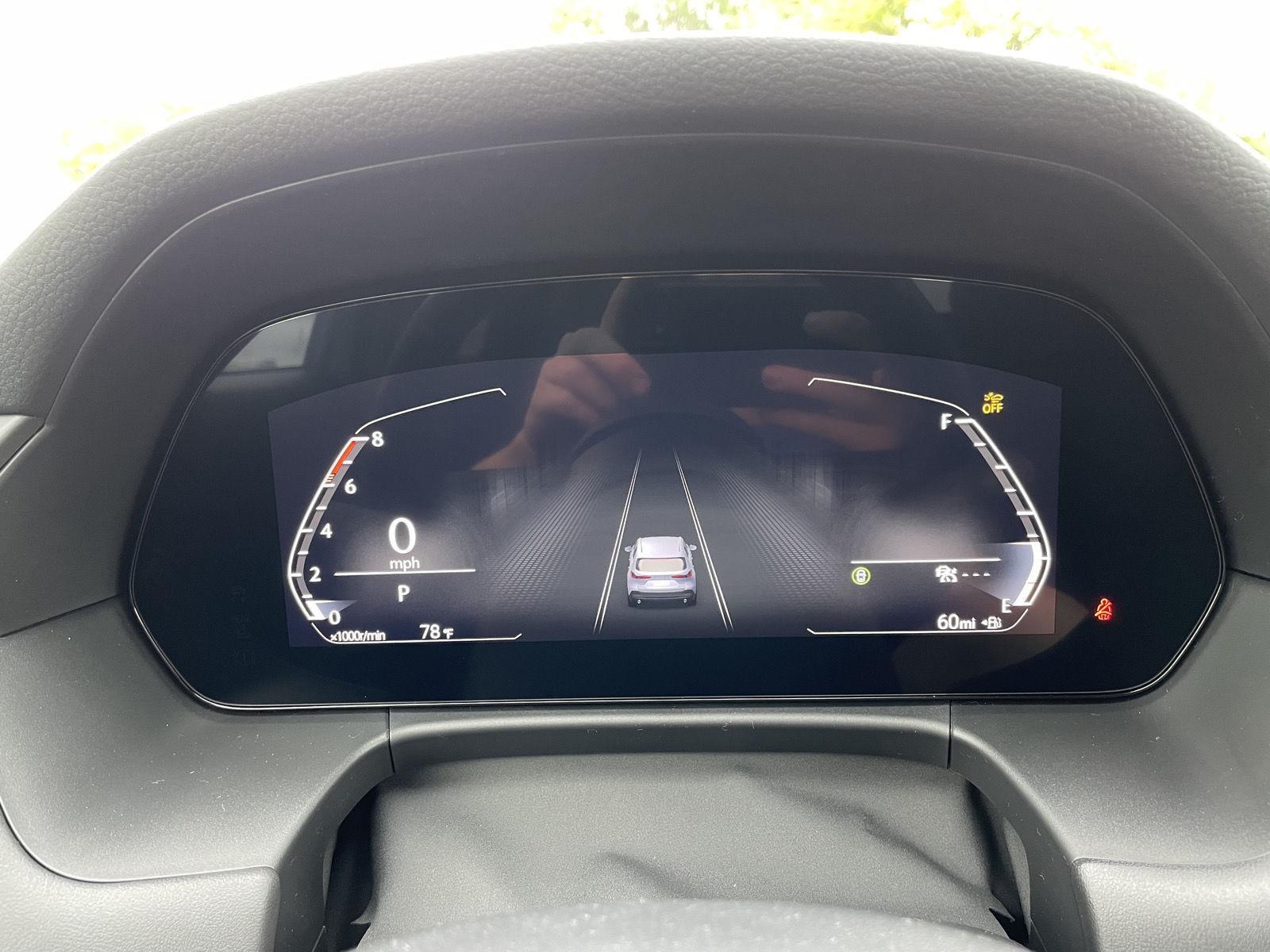 Vehicle photo 13