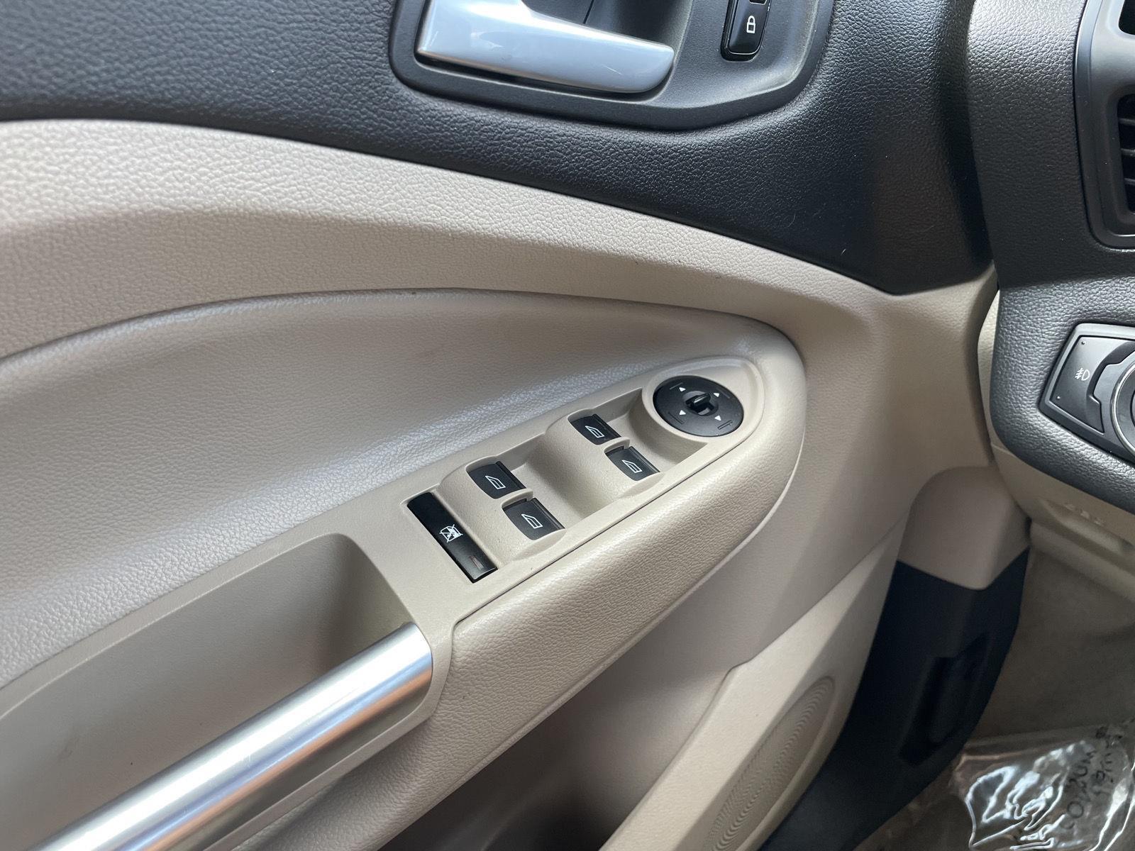 Pre-Owned 2013 Ford Escape for sale in Lincoln NE