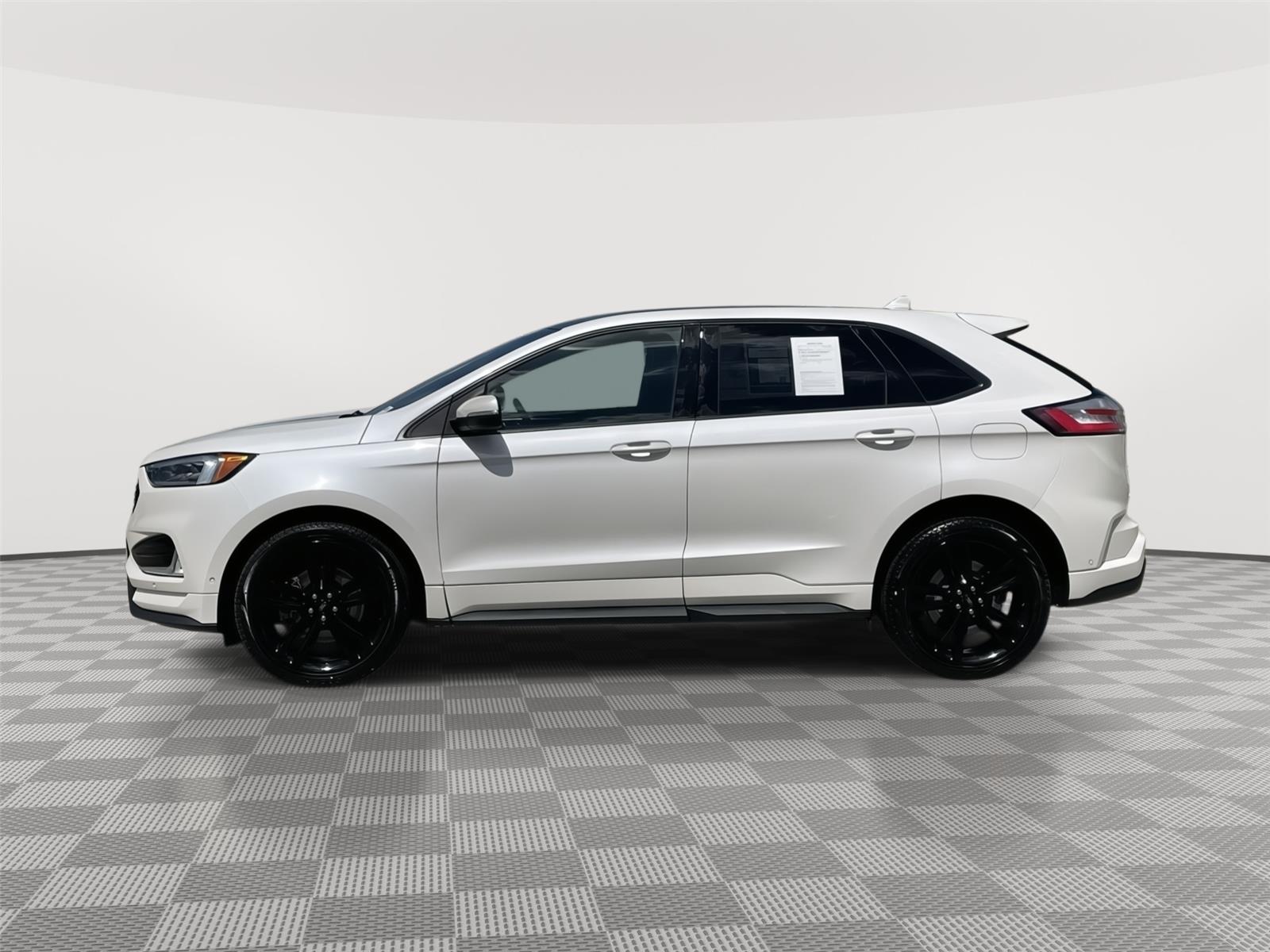 Used 2019 Ford Edge for sale in Lincoln NE