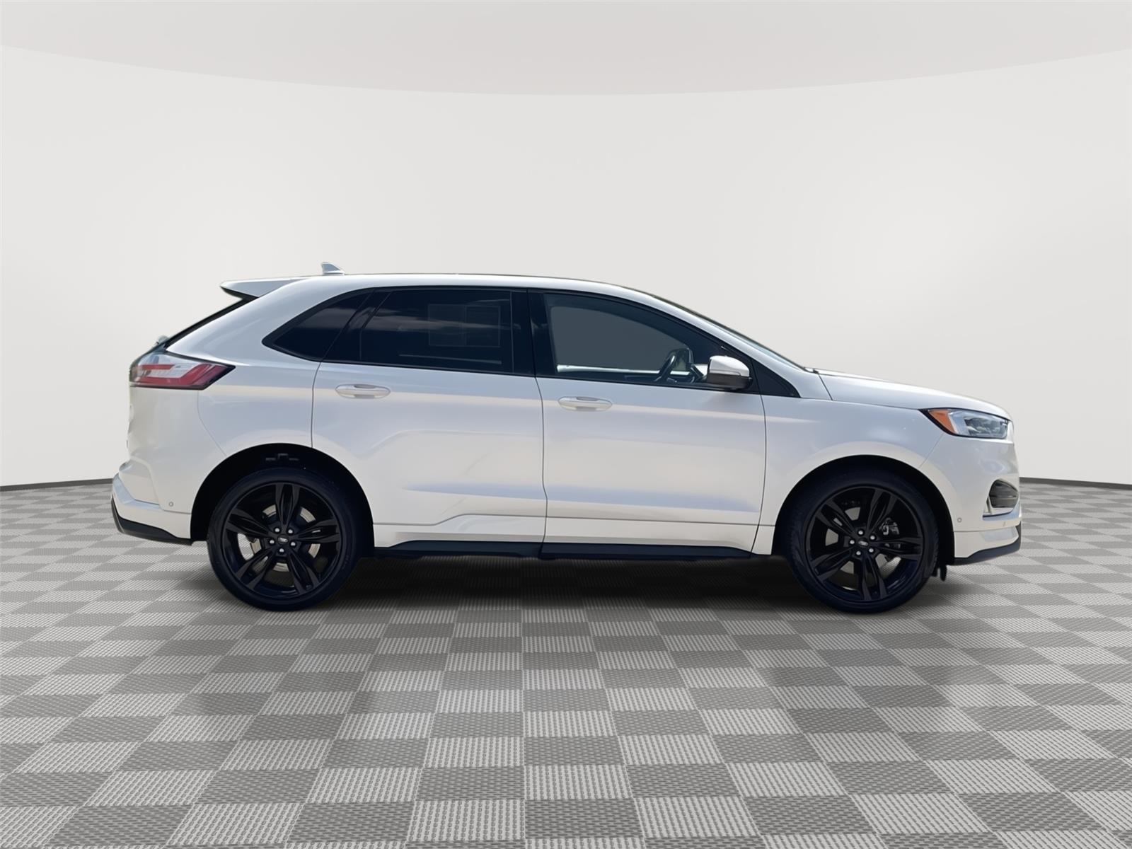 Used 2019 Ford Edge for sale in Lincoln NE