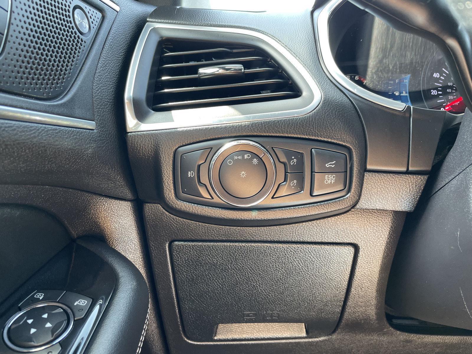 Used 2019 Ford Edge for sale in Lincoln NE