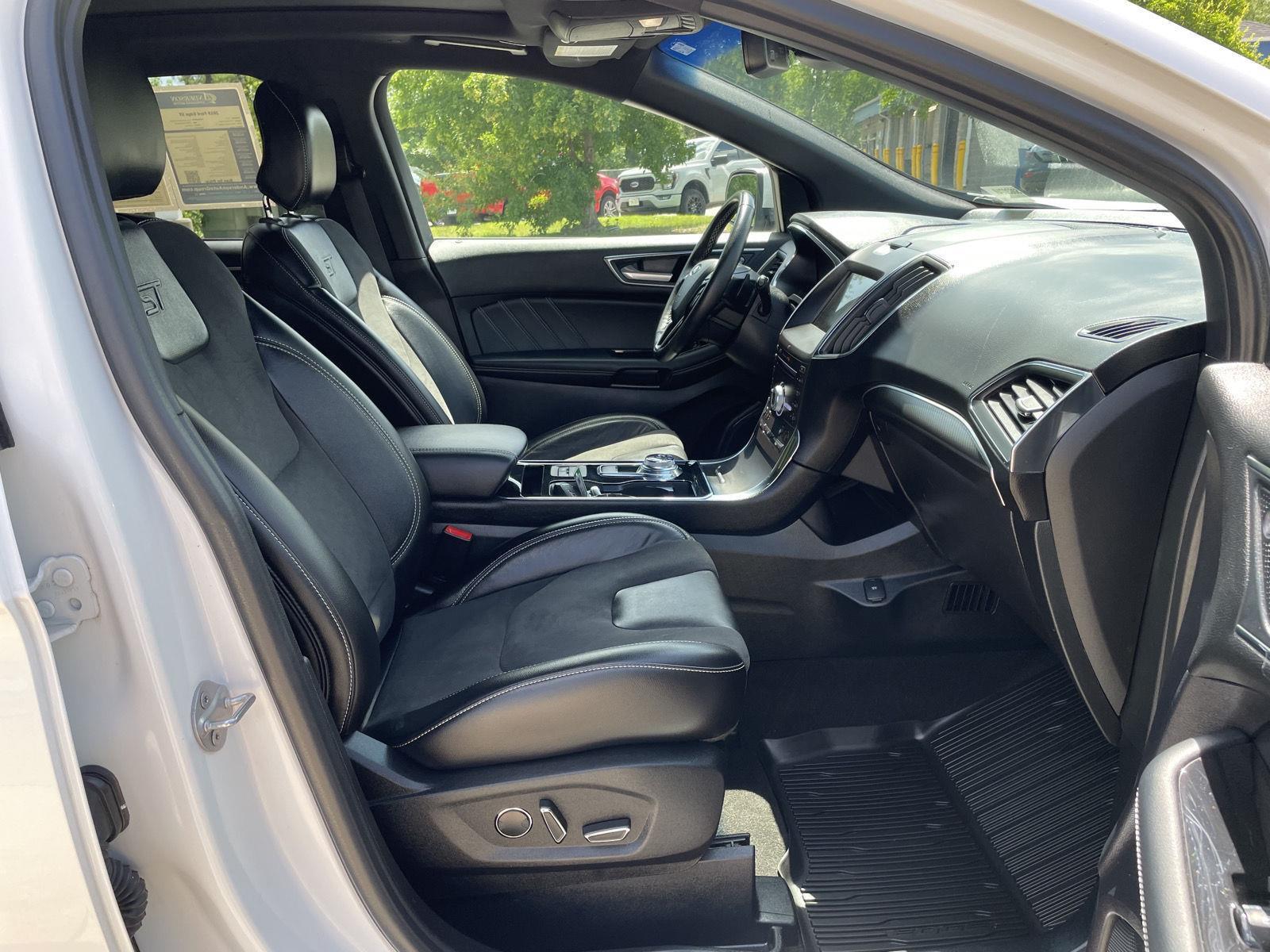 Used 2019 Ford Edge for sale in Lincoln NE