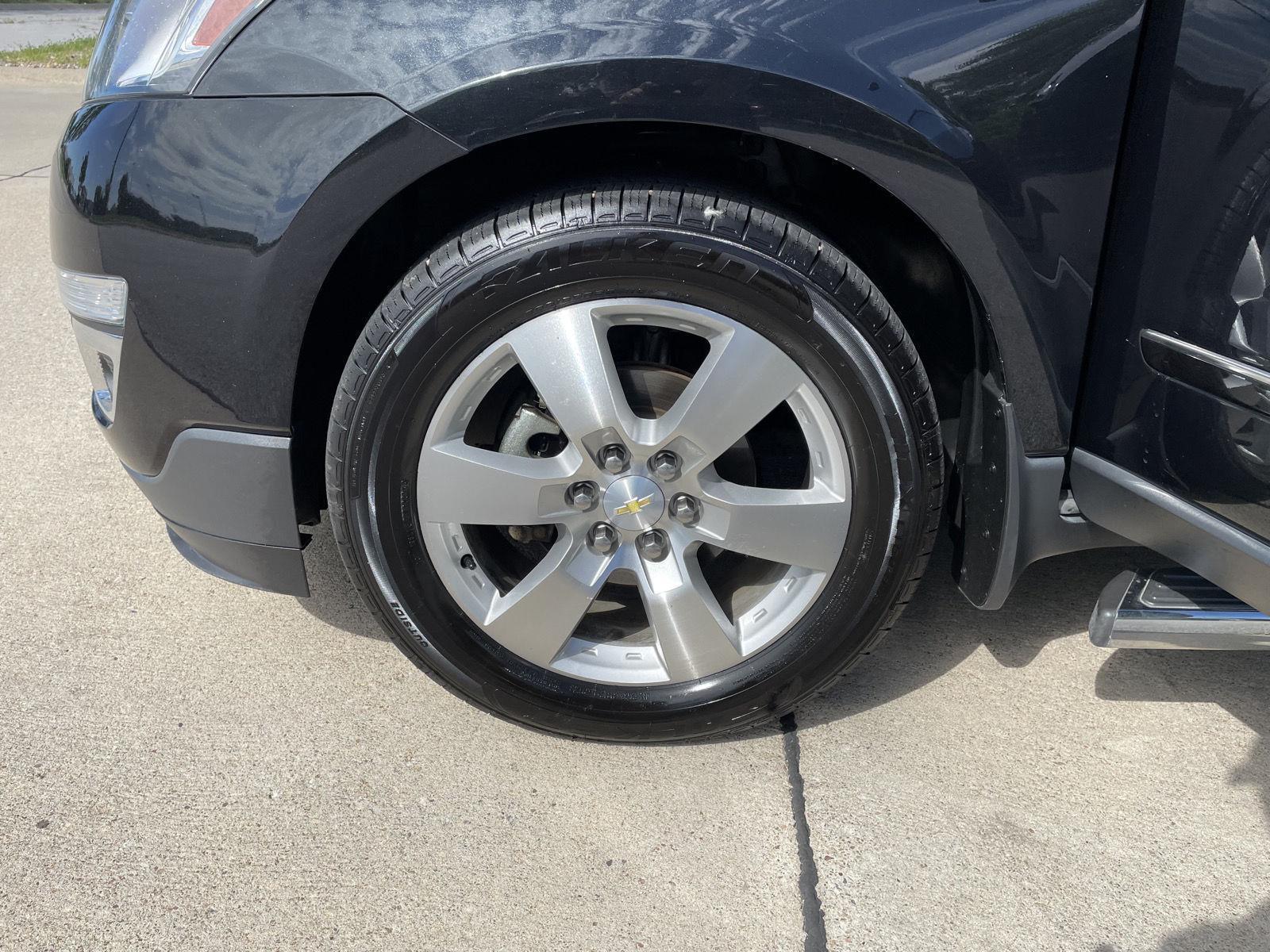 Used 2014 Chevrolet Traverse for sale in Lincoln NE