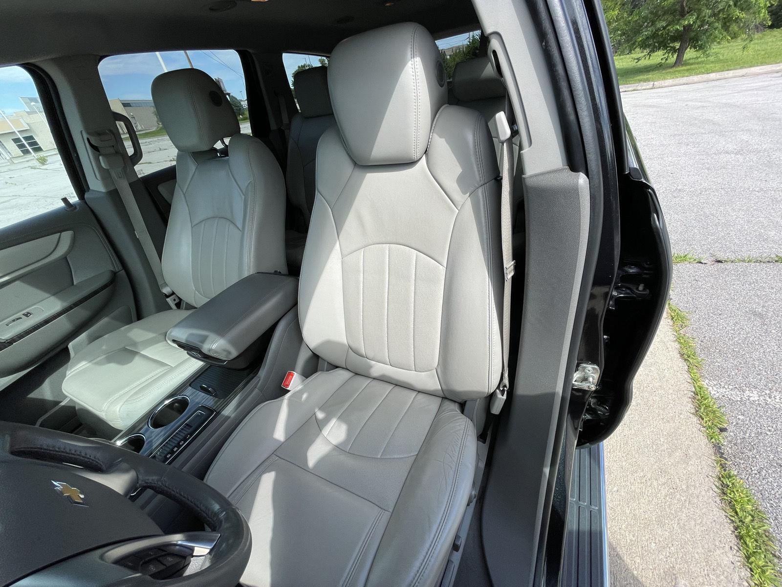 Used 2014 Chevrolet Traverse for sale in Lincoln NE