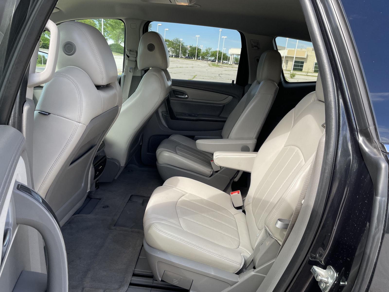 Used 2014 Chevrolet Traverse for sale in Lincoln NE
