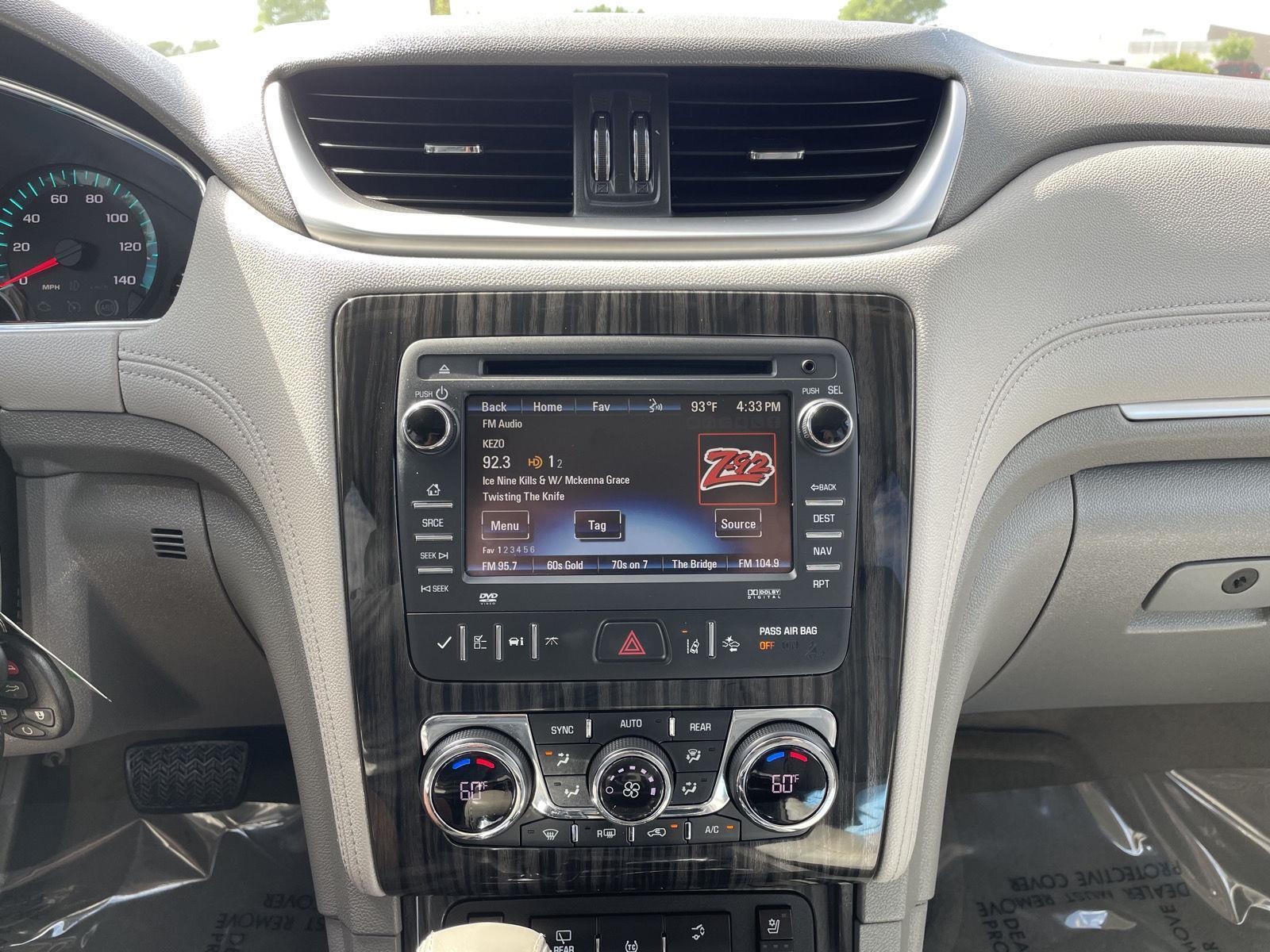 Used 2014 Chevrolet Traverse for sale in Lincoln NE