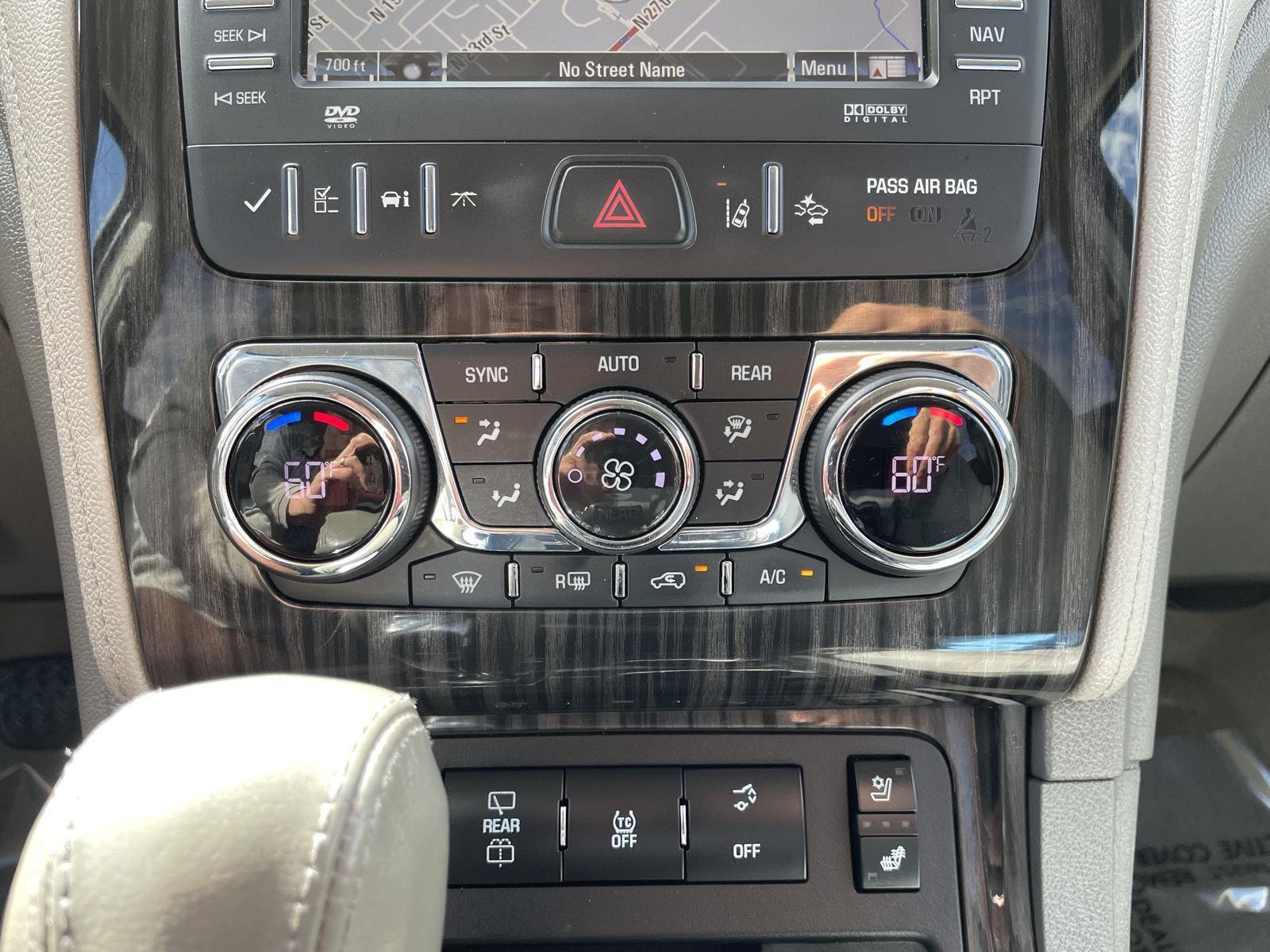 Used 2014 Chevrolet Traverse for sale in Lincoln NE
