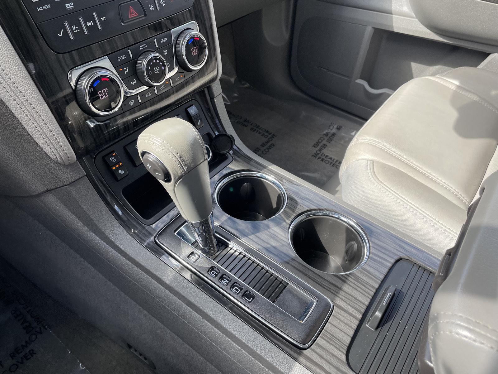 Used 2014 Chevrolet Traverse for sale in Lincoln NE