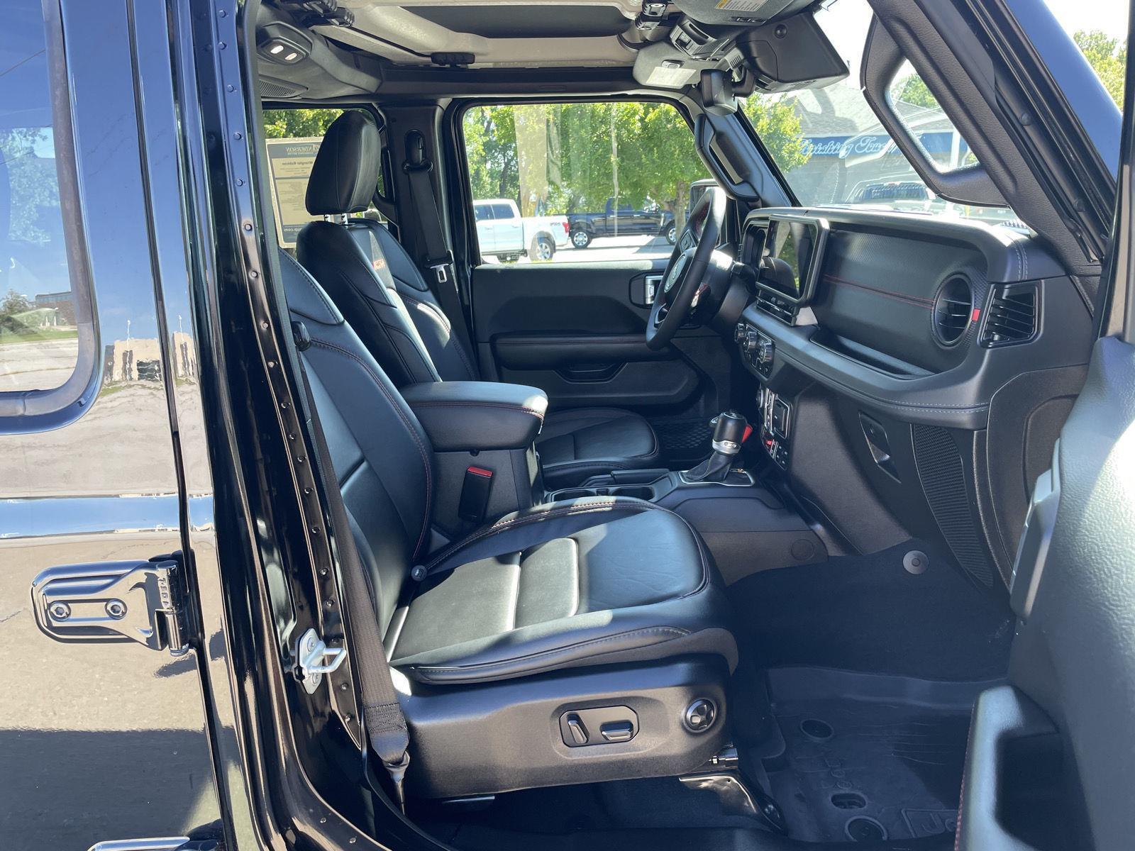 Used 2024 Jeep Wrangler for sale in Lincoln NE