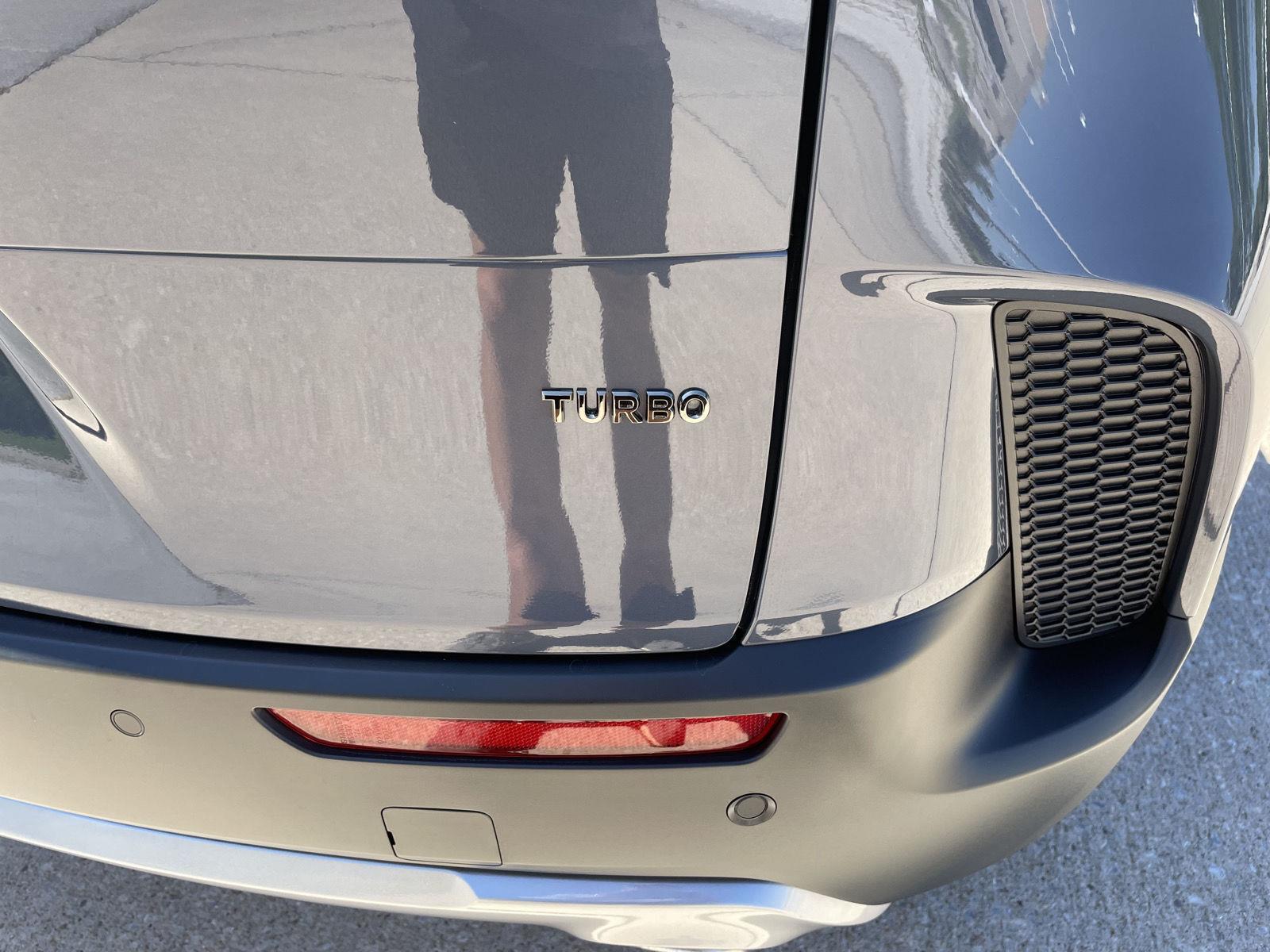 Vehicle photo 40