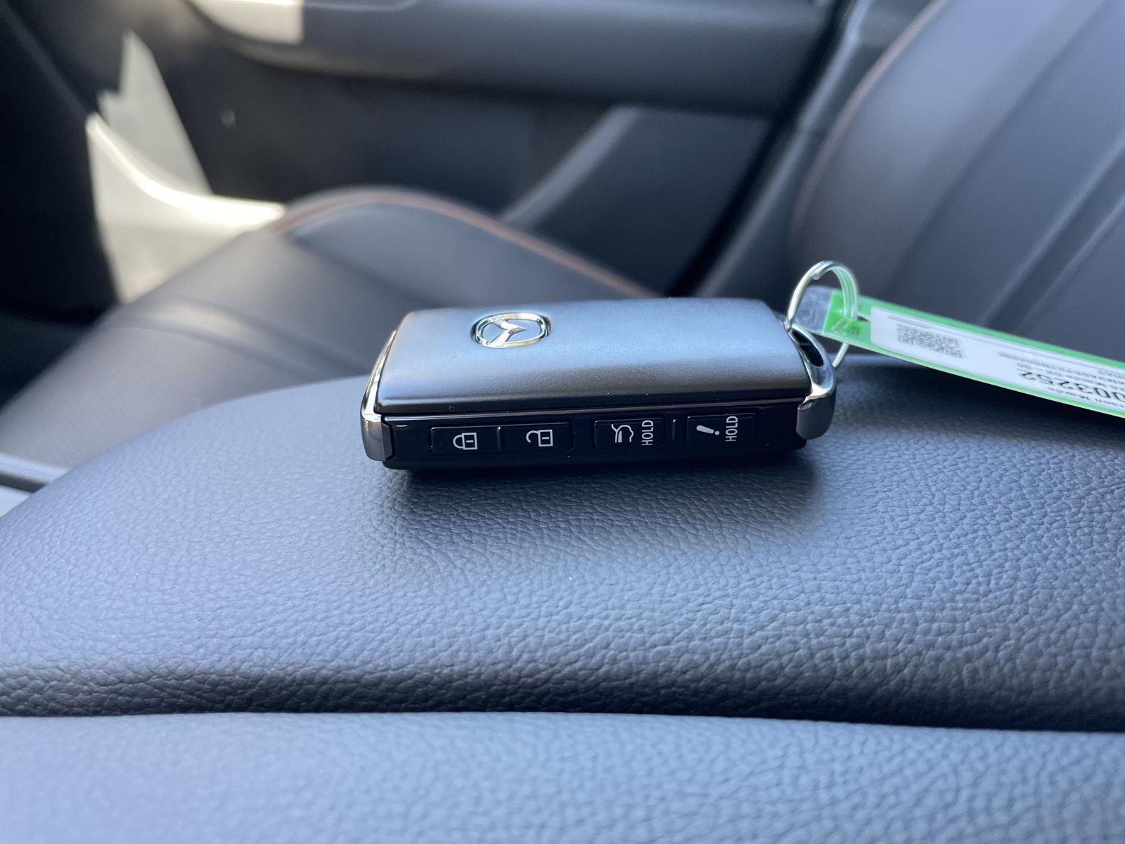 Vehicle photo 41