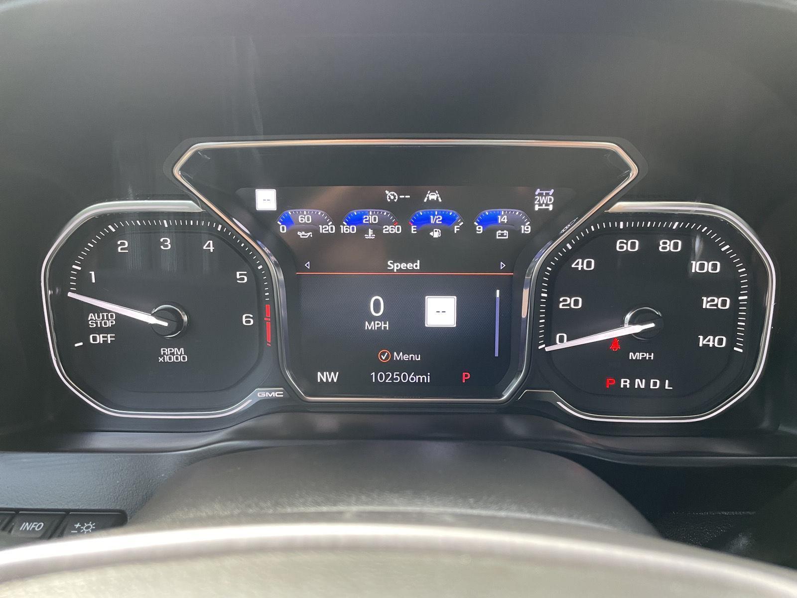 Vehicle photo 15