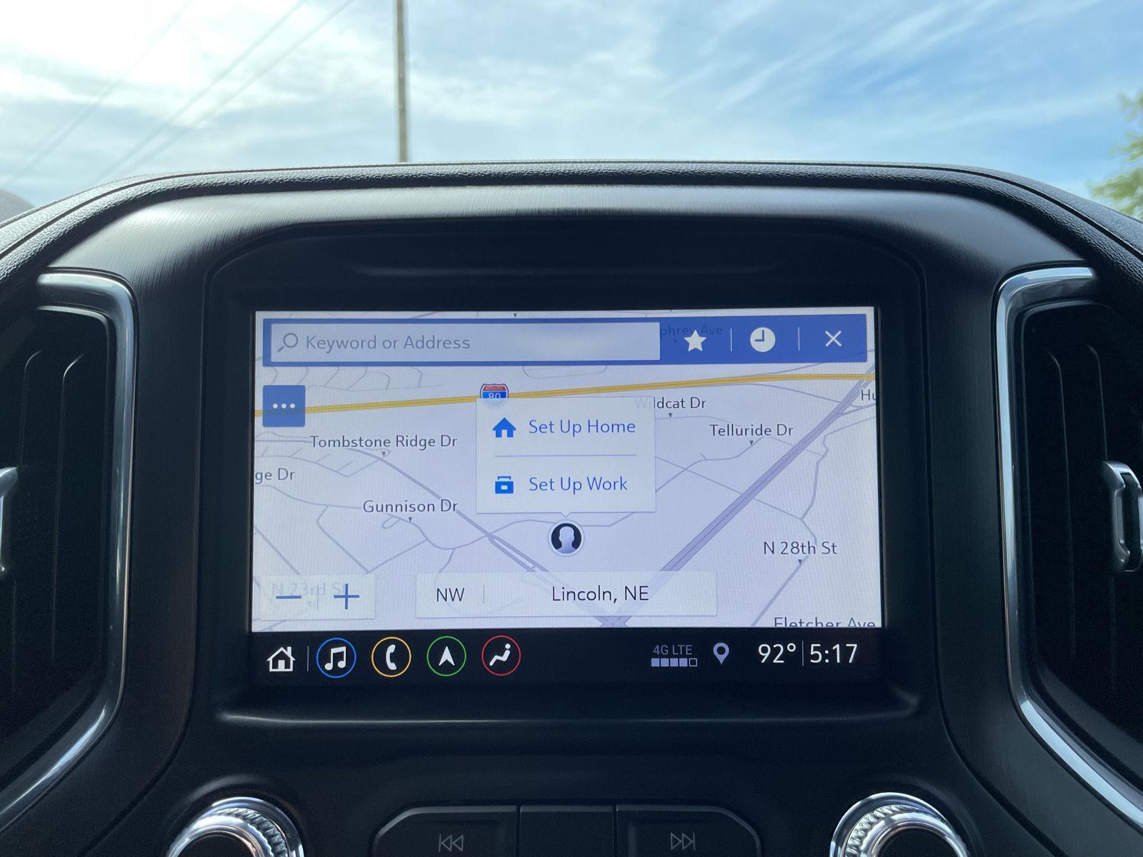Vehicle photo 26
