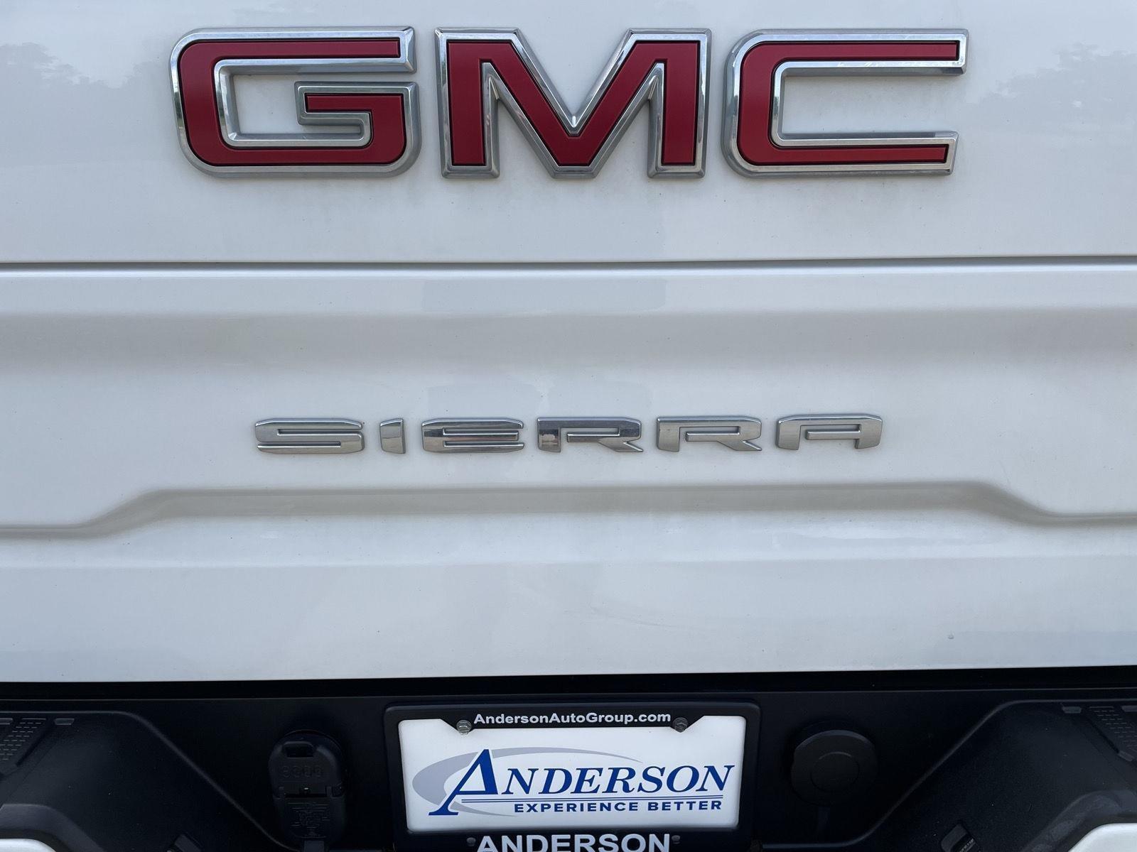 Vehicle photo 43