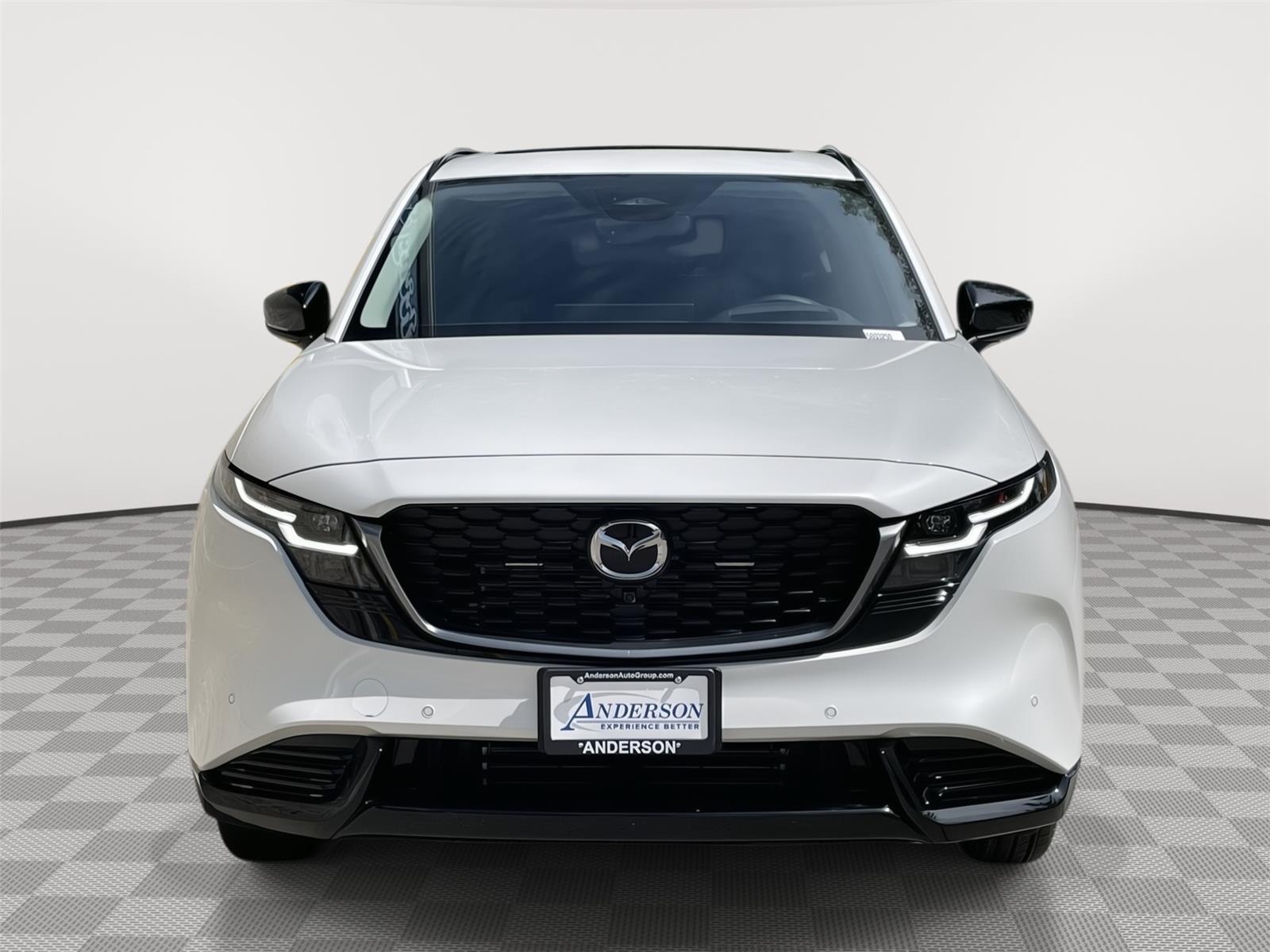 Vehicle photo 4