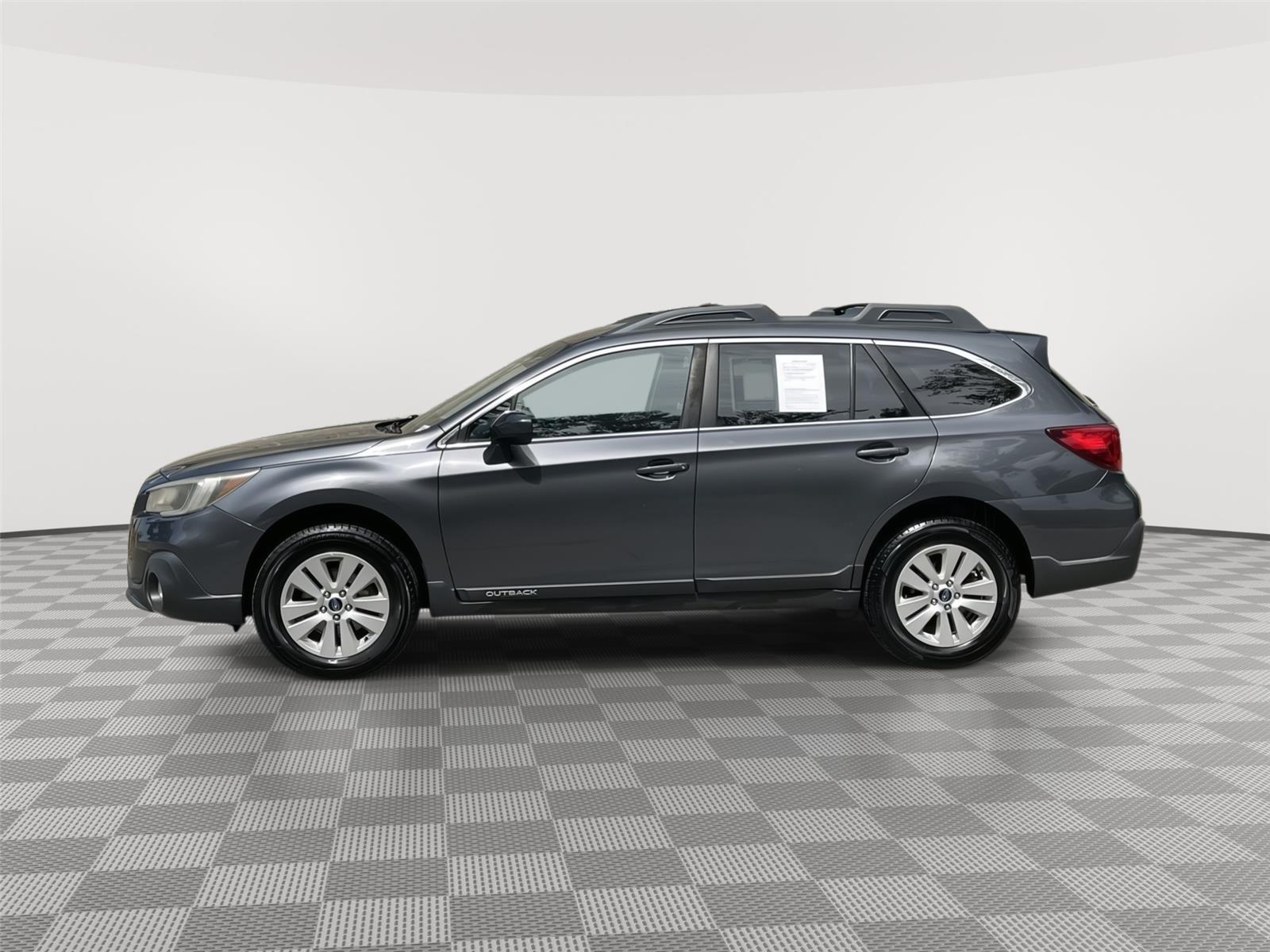 Used 2018 Subaru Outback Premium with VIN 4S4BSACC3J3312906 for sale in Kansas City