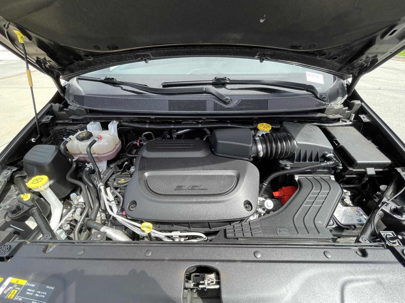 Vehicle photo 36