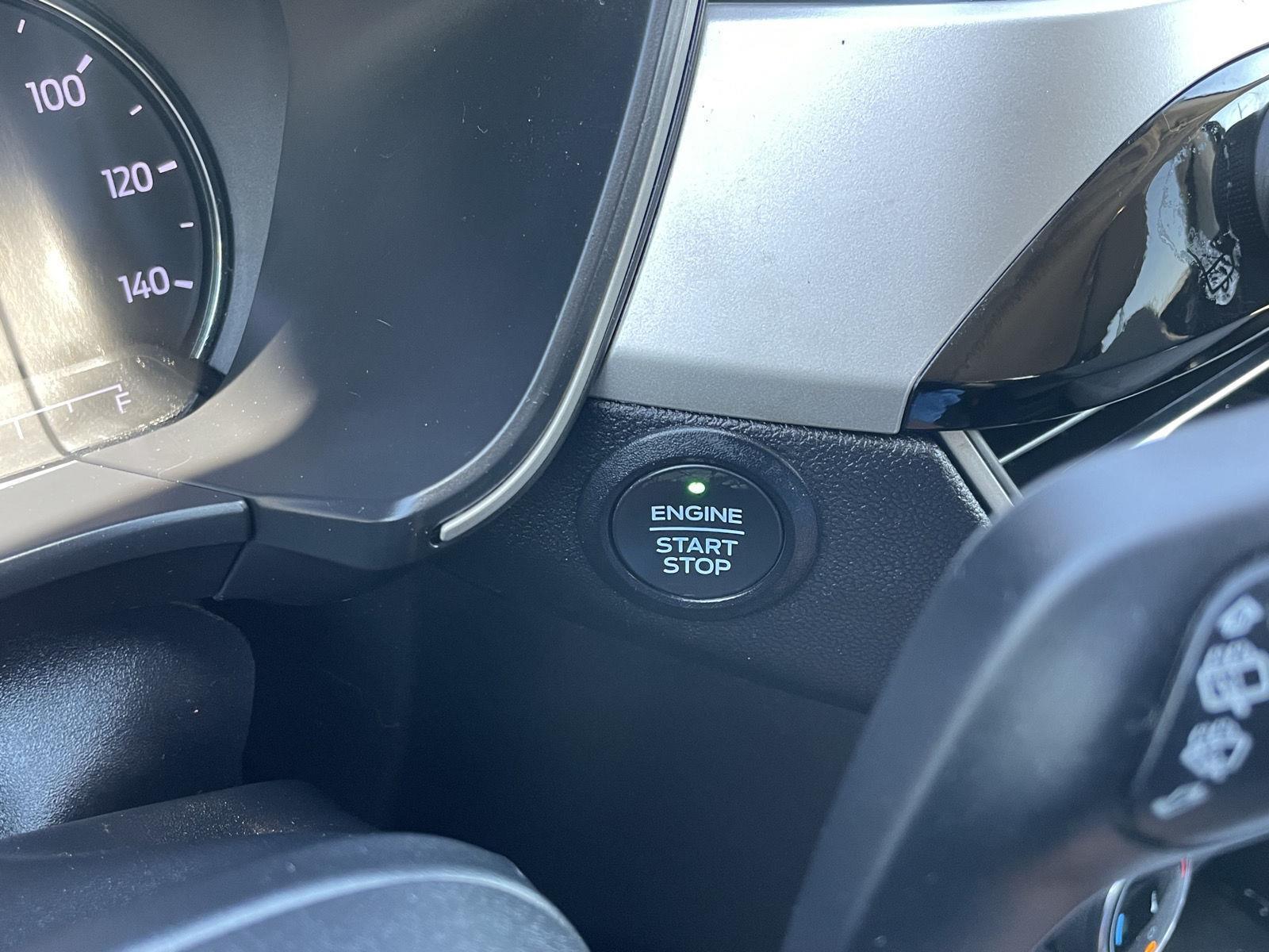 Pre-Owned 2022 Ford Escape for sale in Lincoln NE