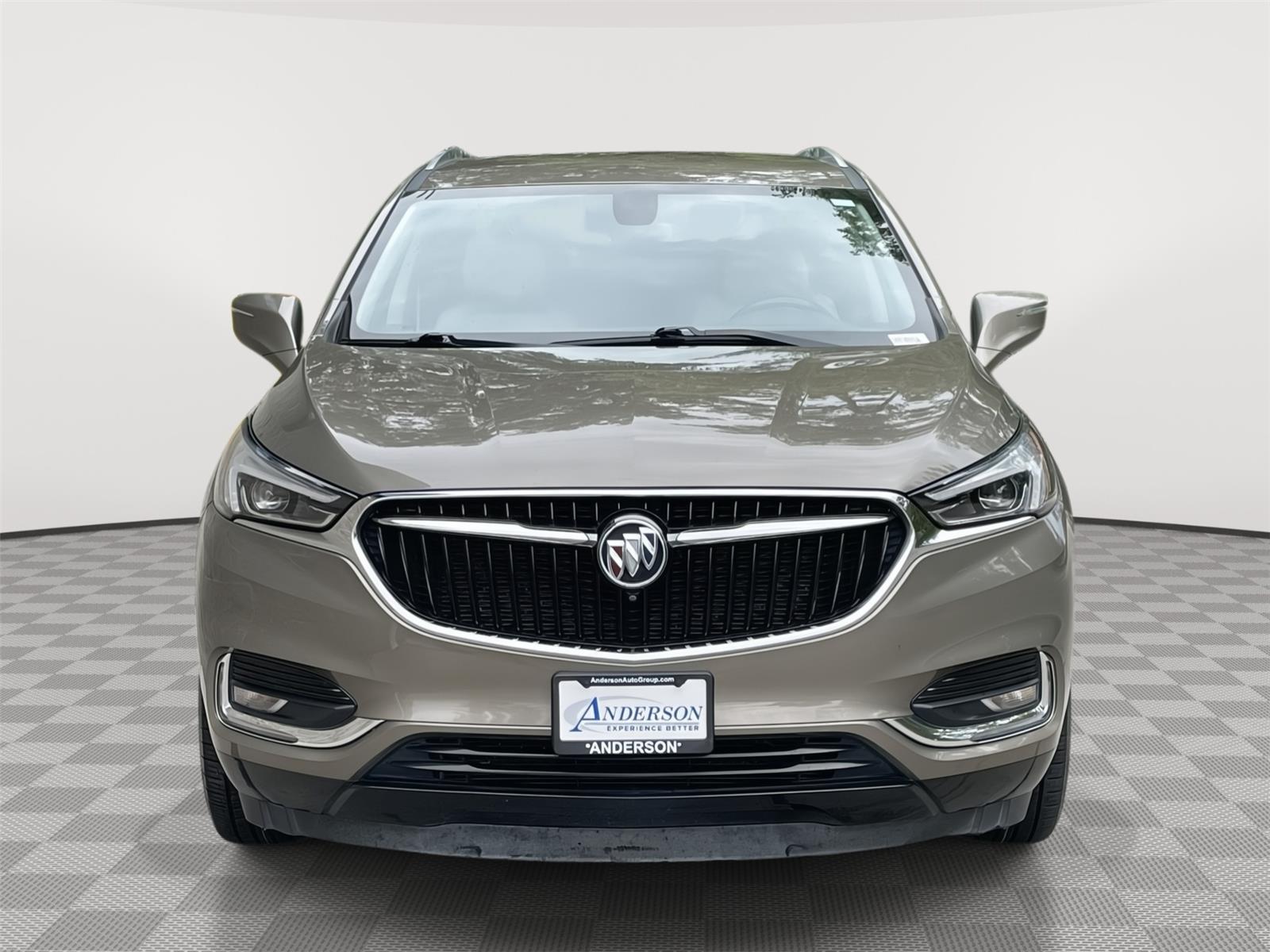Vehicle photo 4