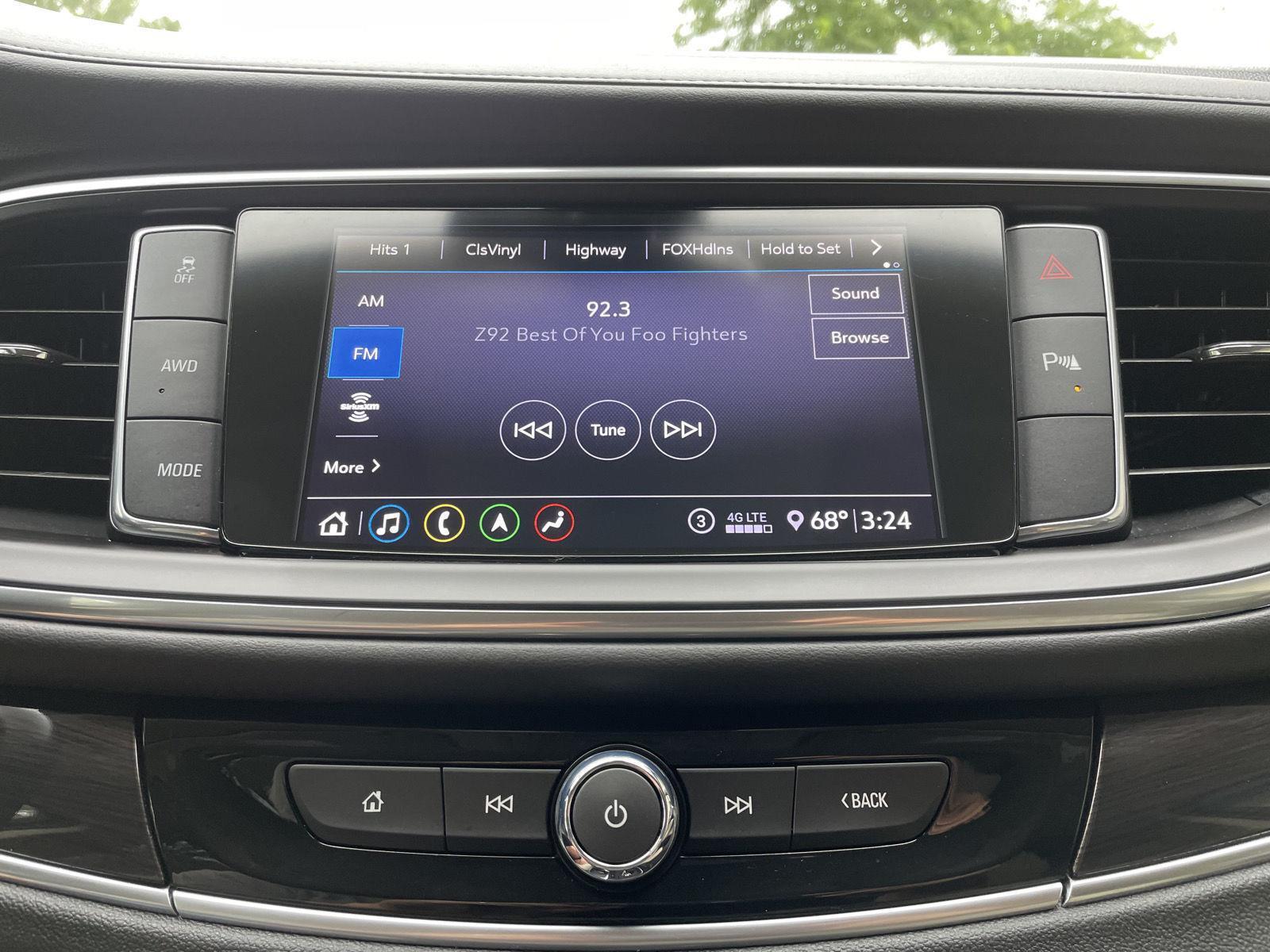 Vehicle photo 29