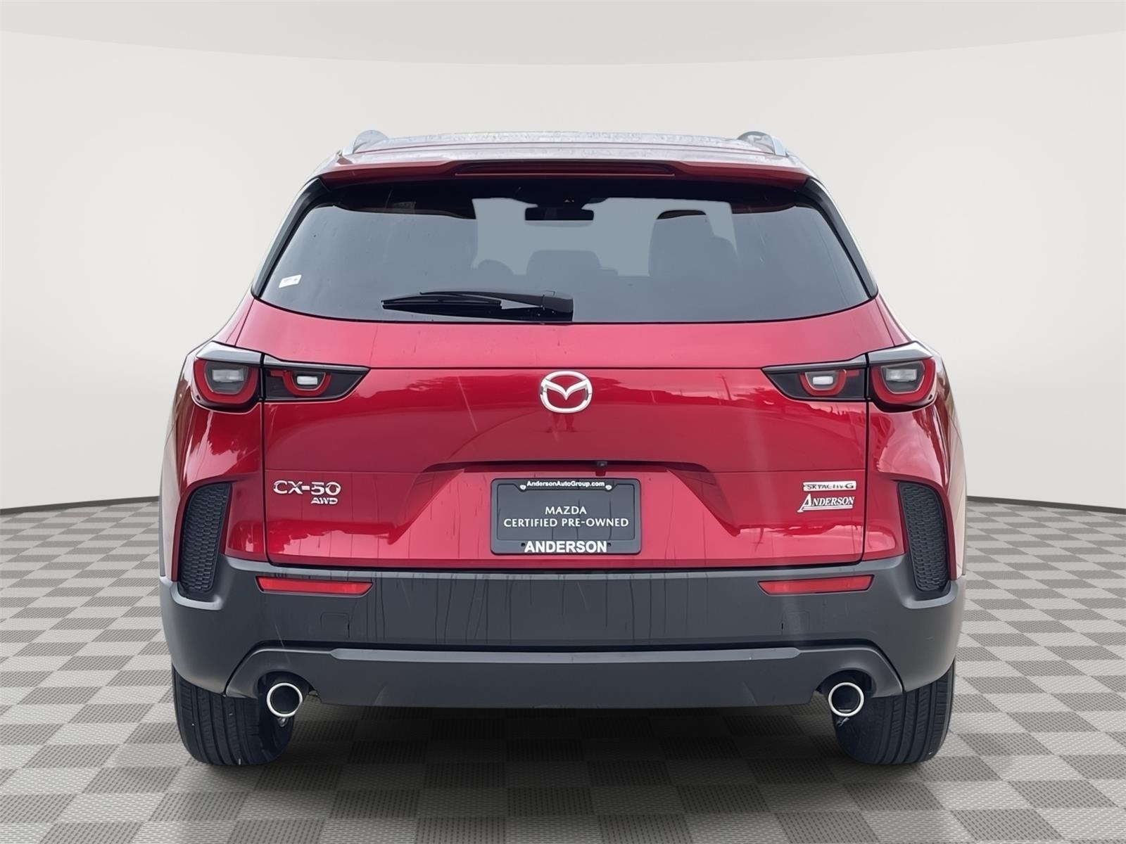 Vehicle photo 8