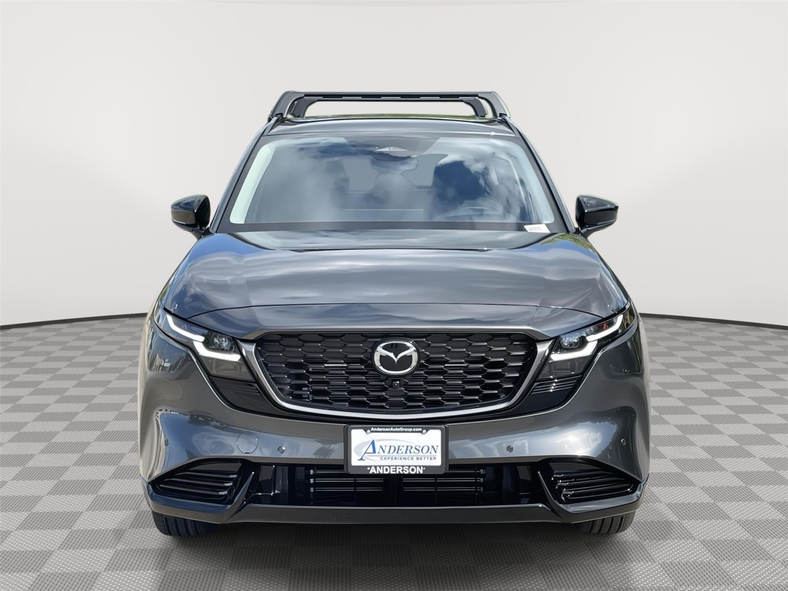 Vehicle photo 4