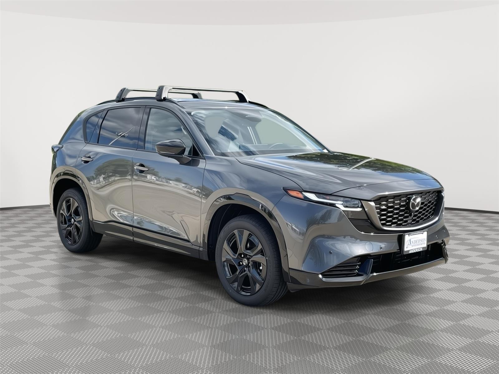 Vehicle photo 5