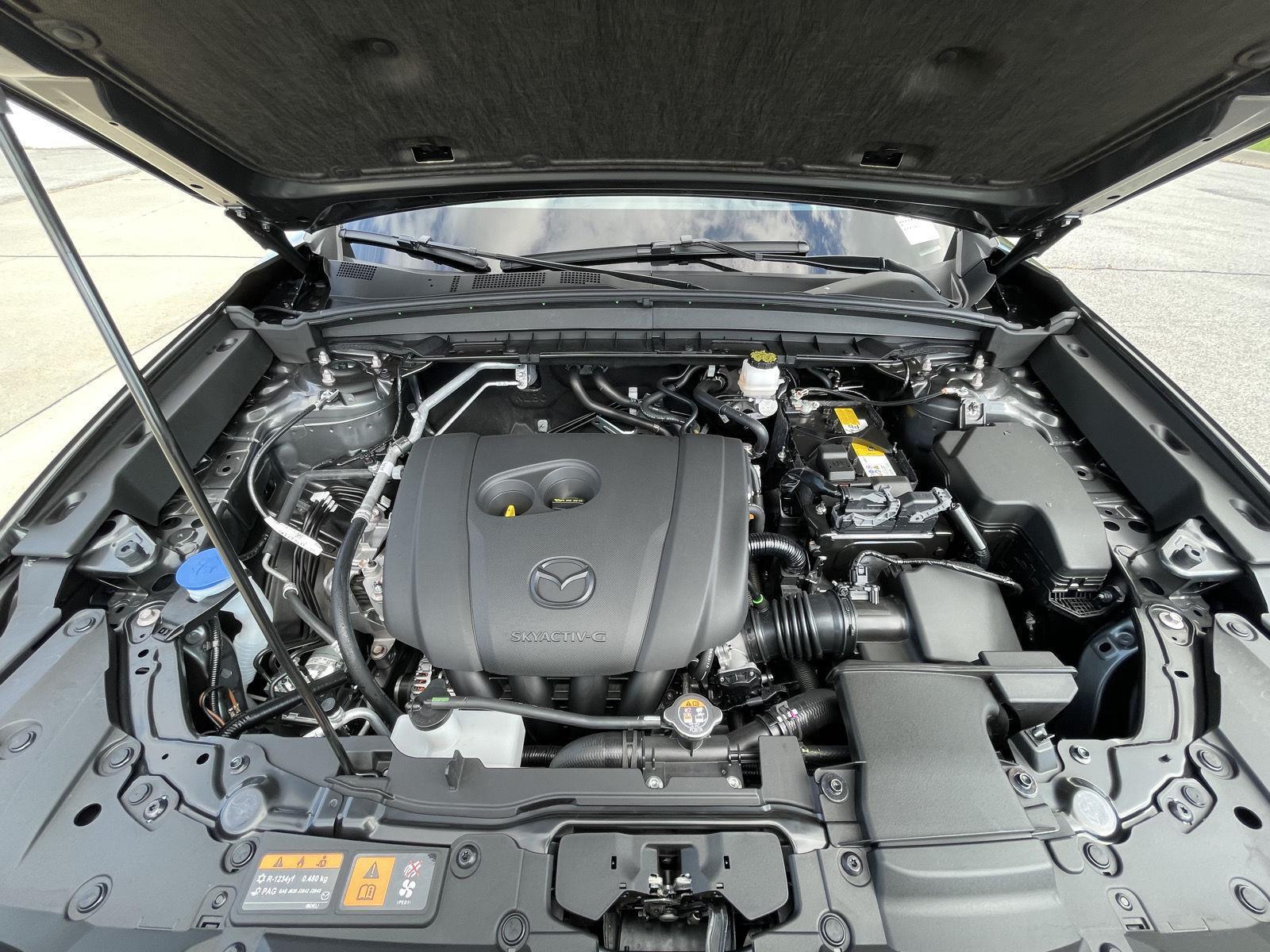 Vehicle photo 33
