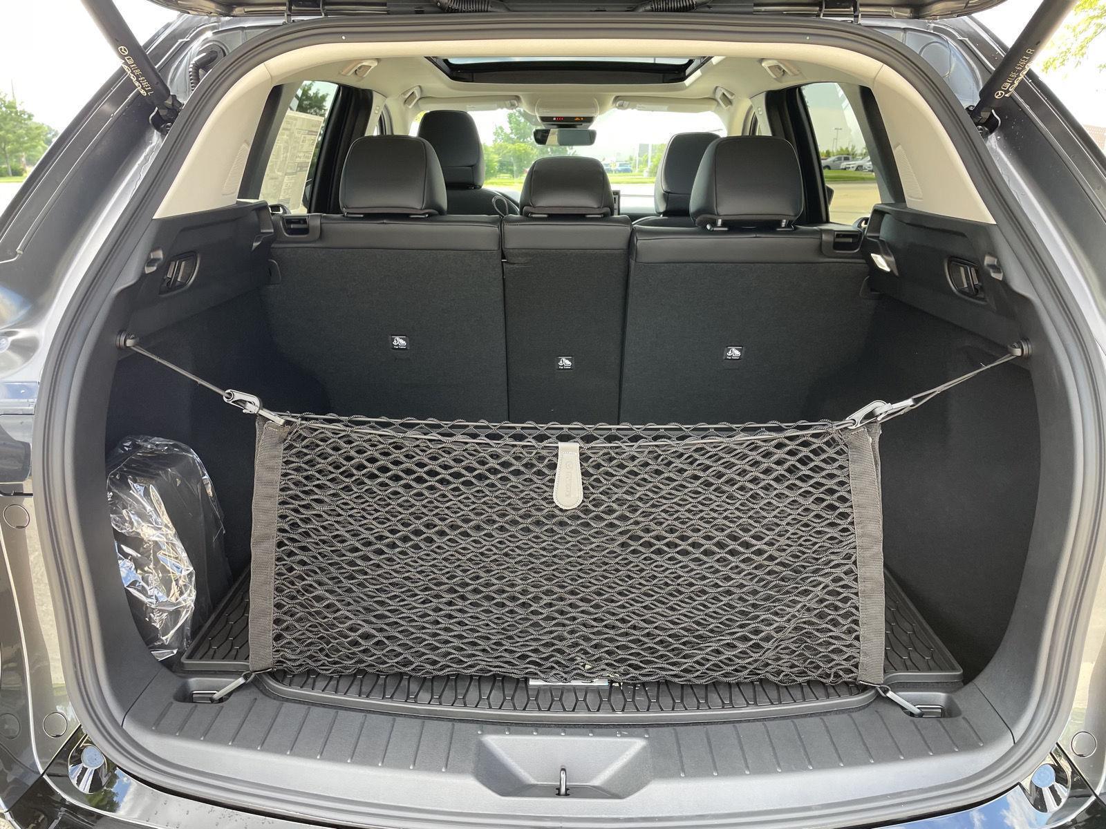 Vehicle photo 34
