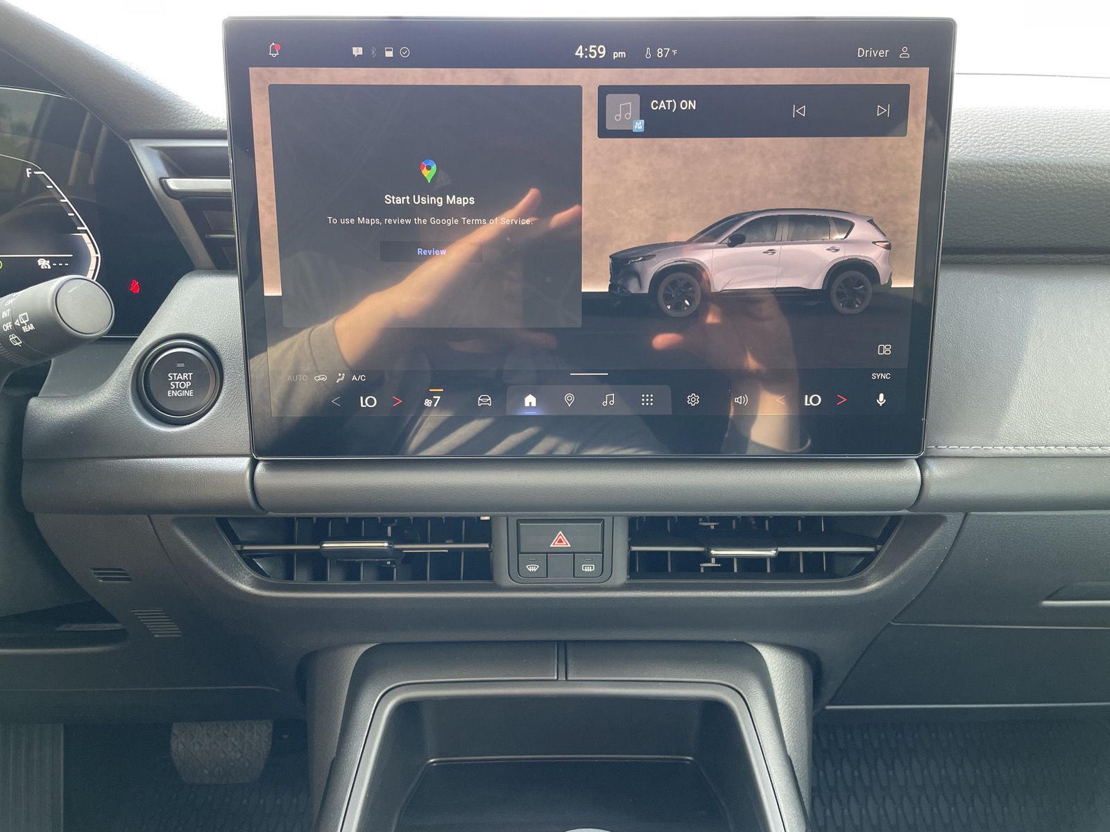 Vehicle photo 21
