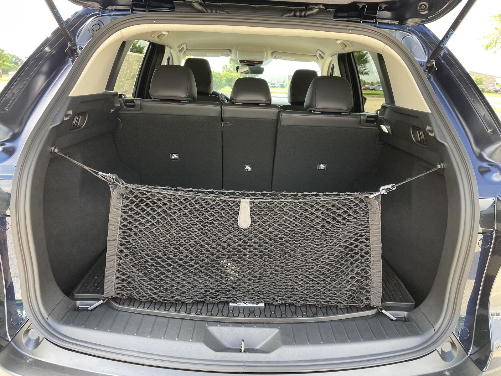 Vehicle photo 31