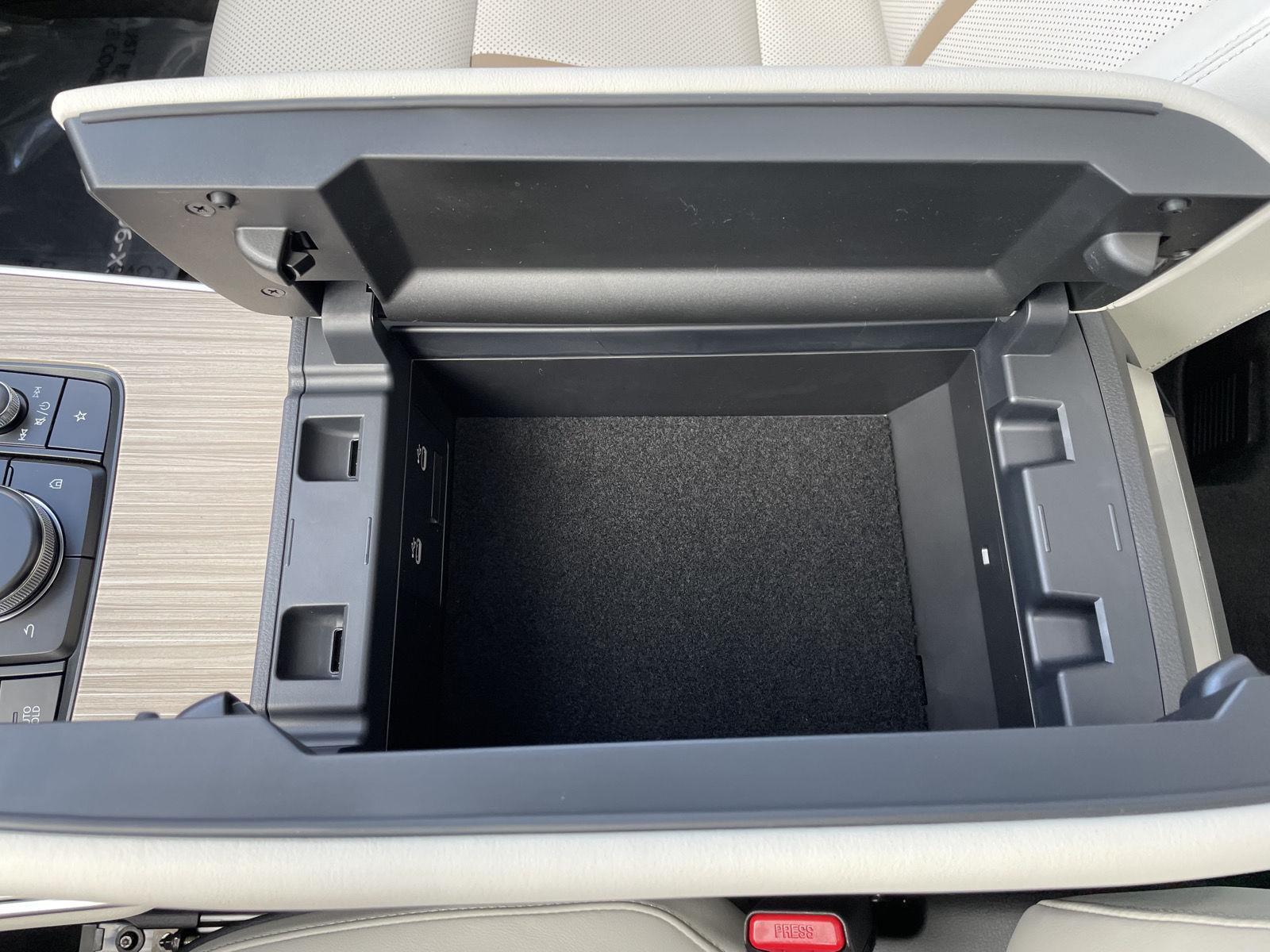 Vehicle photo 36