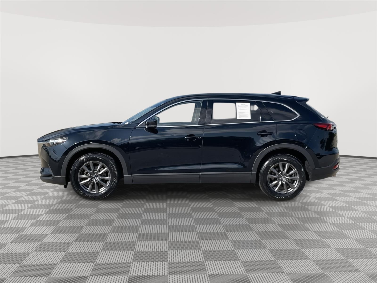 Vehicle photo 2