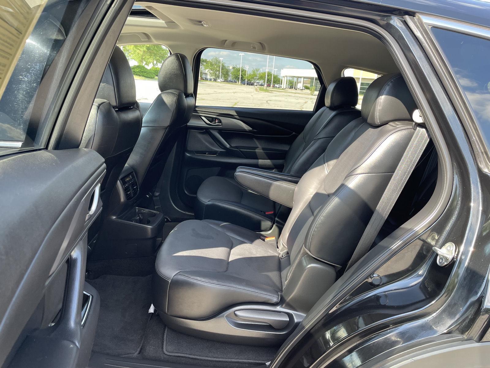 Vehicle photo 20