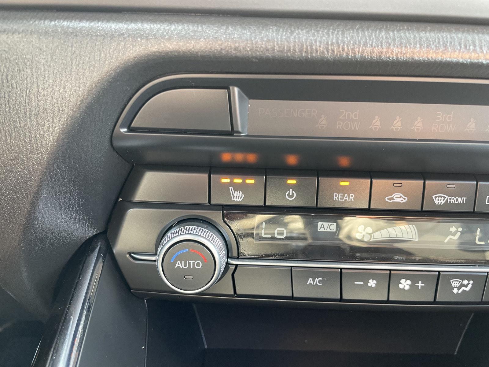 Vehicle photo 27