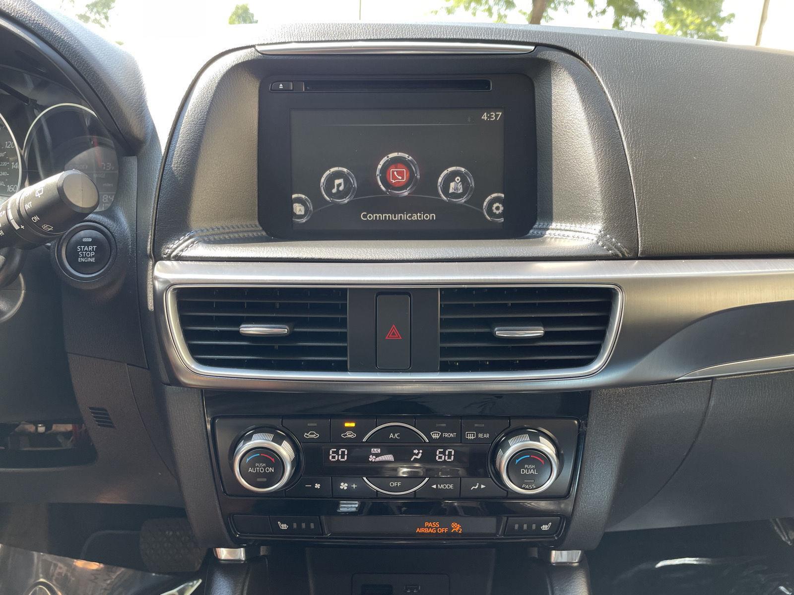 Vehicle photo 22