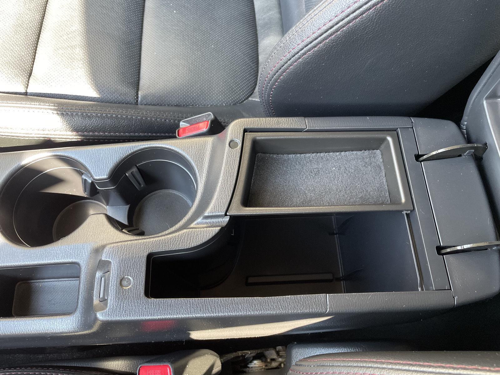 Vehicle photo 31
