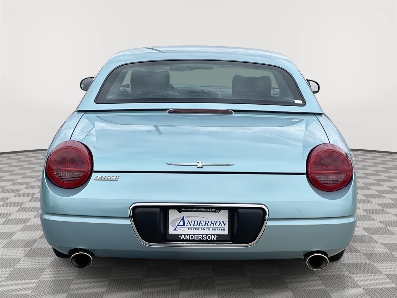 Vehicle photo 8
