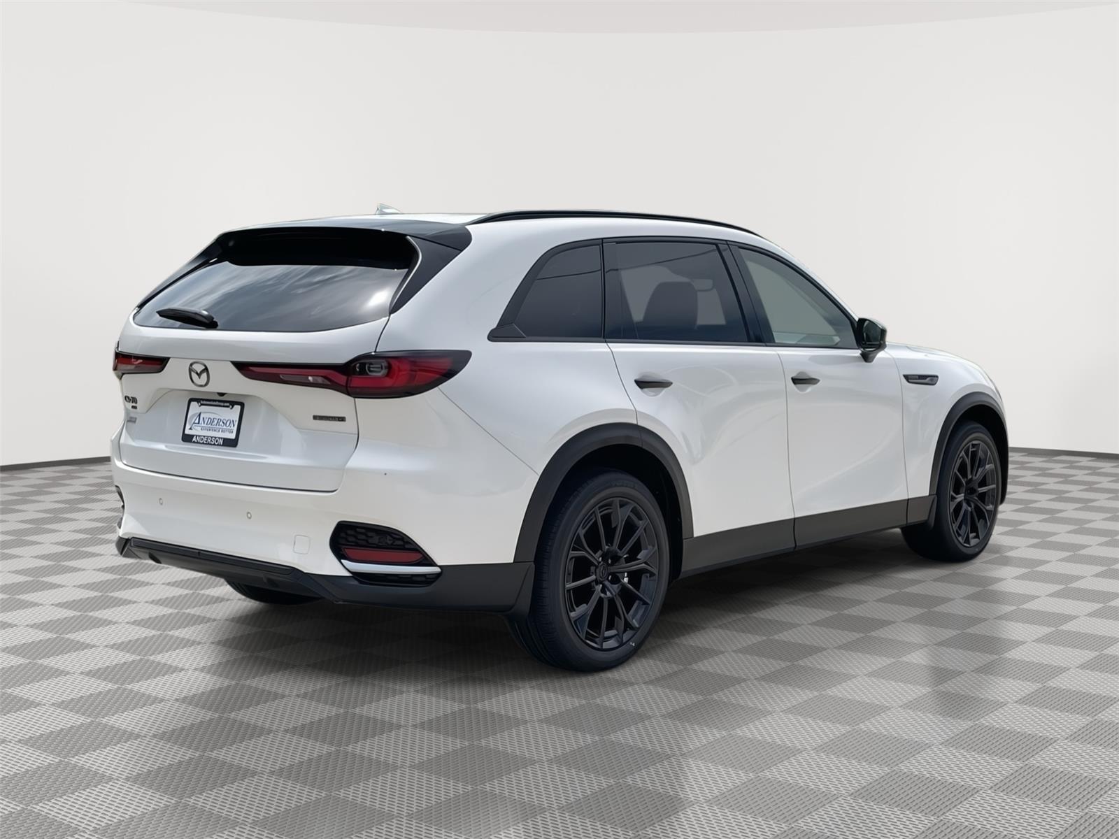 Vehicle photo 7