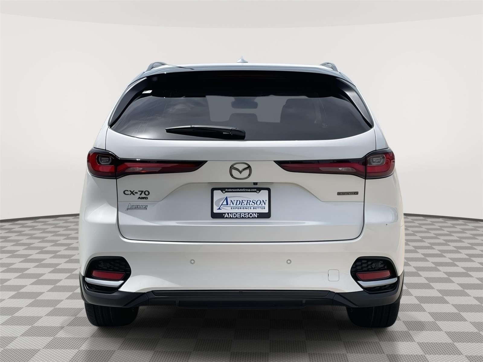 Vehicle photo 8