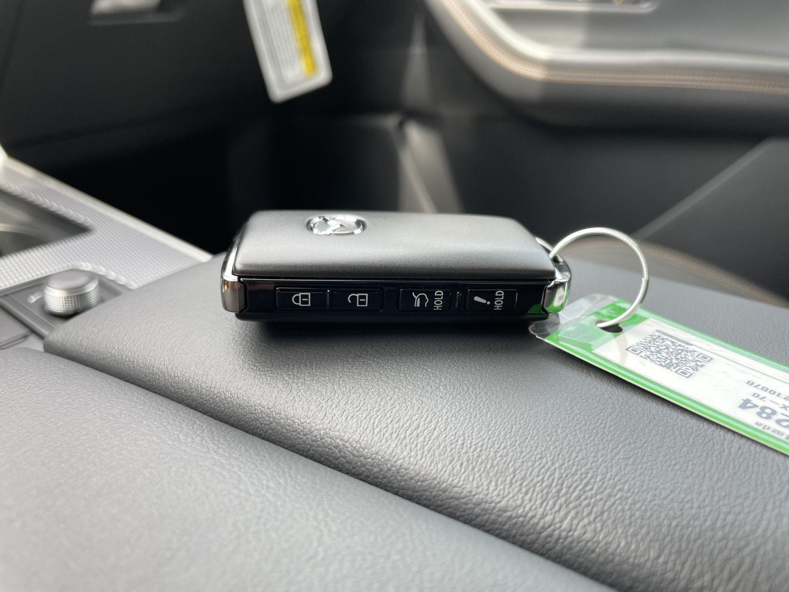 Vehicle photo 39